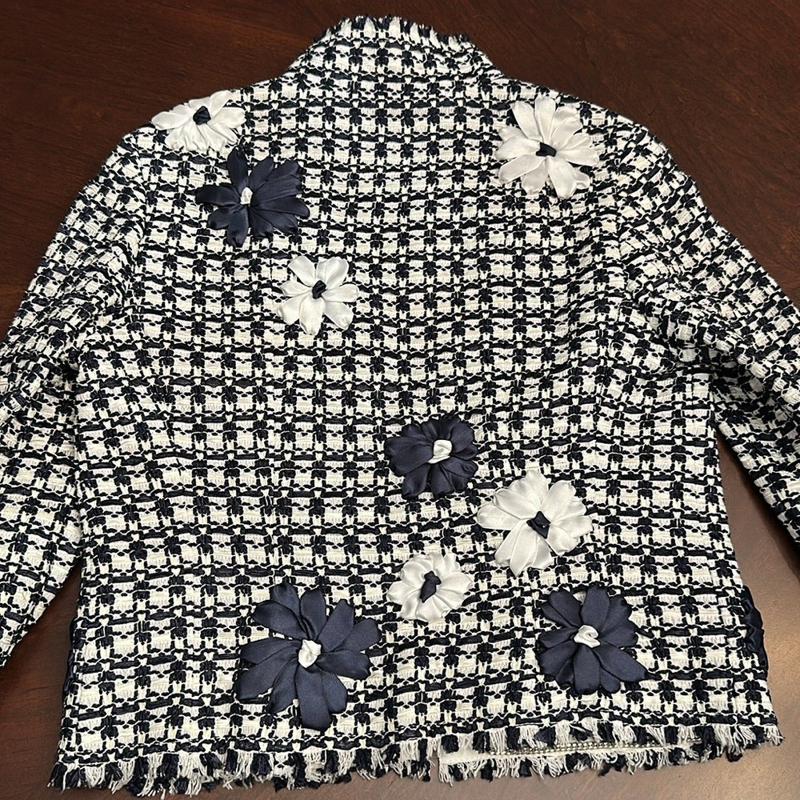 Carlisle navy white floral tweed jacket - size 8