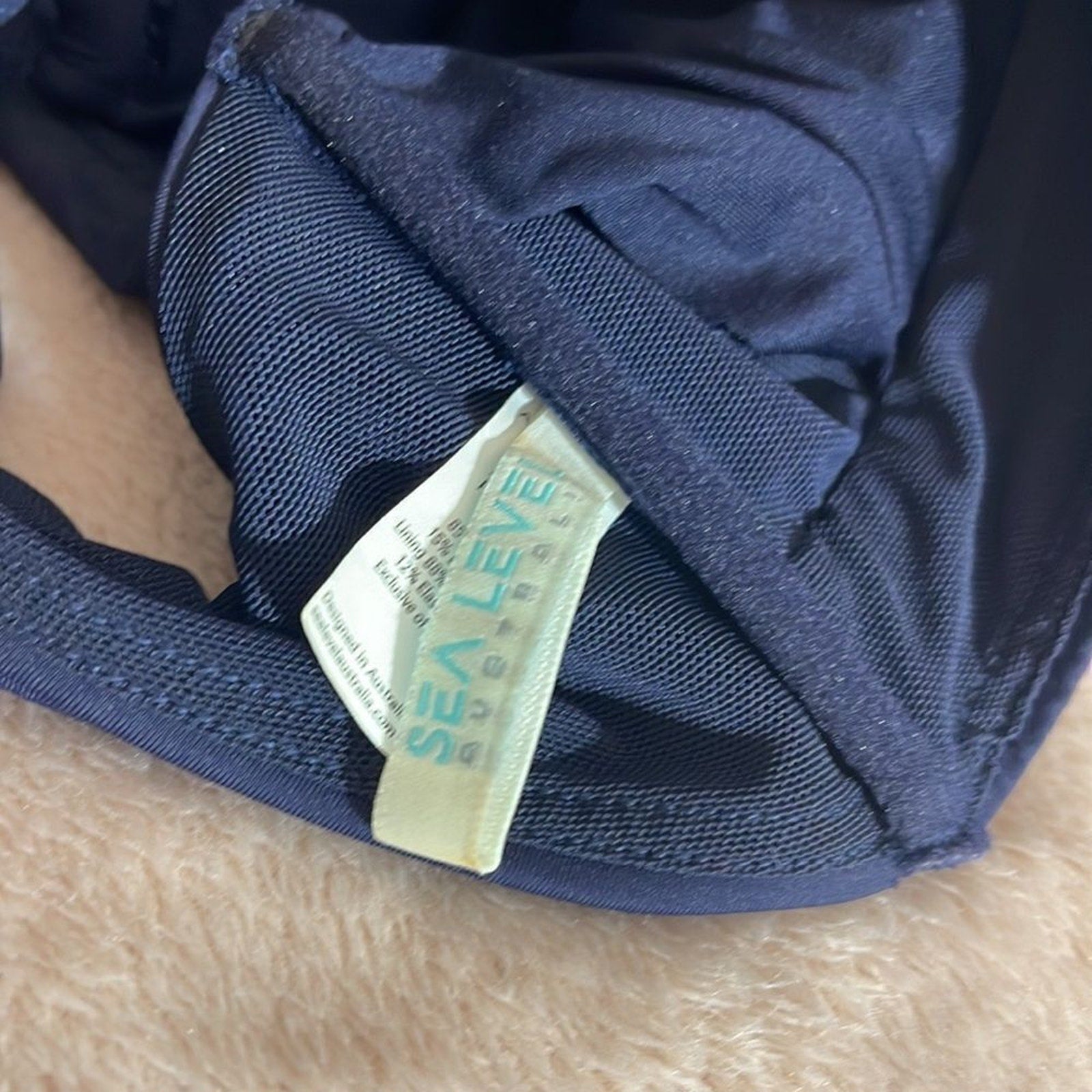 NWOT Sea Level Essentials Frill Bikini Top Navy - size 10