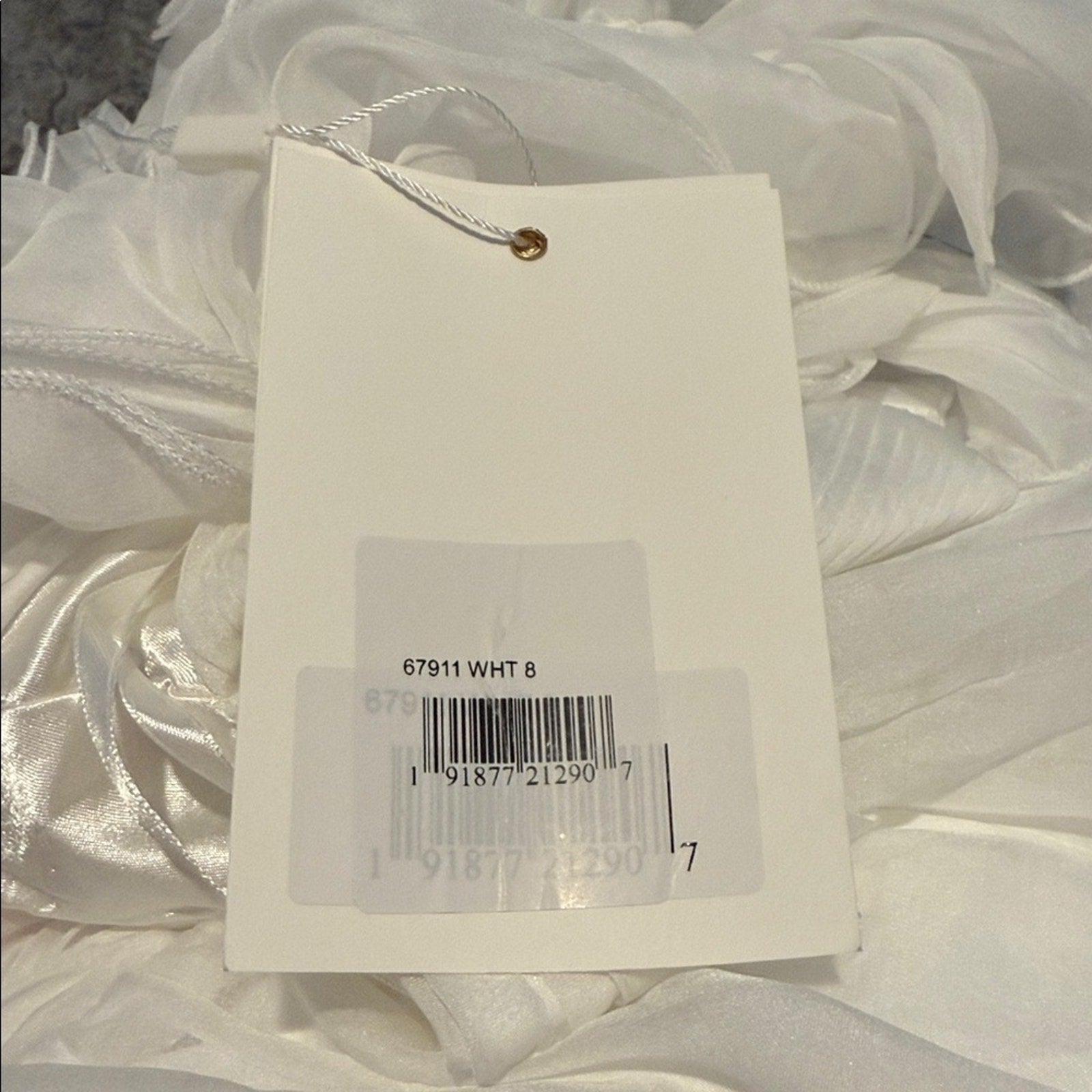 NWT Mac Duggal Indy A-Line Ruffled Back-Lace Chiffon Gown 67911 - size 8