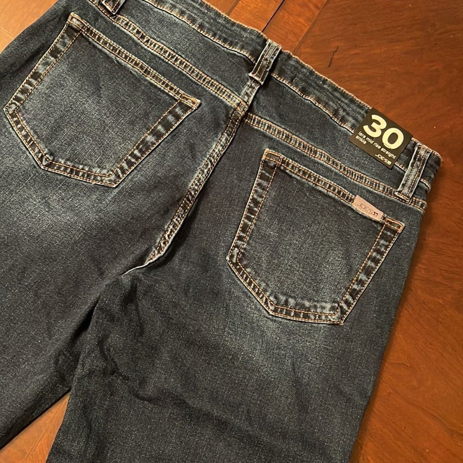 NWT Joes Lara Mid Rise Straight Ankle Jeans - size 30