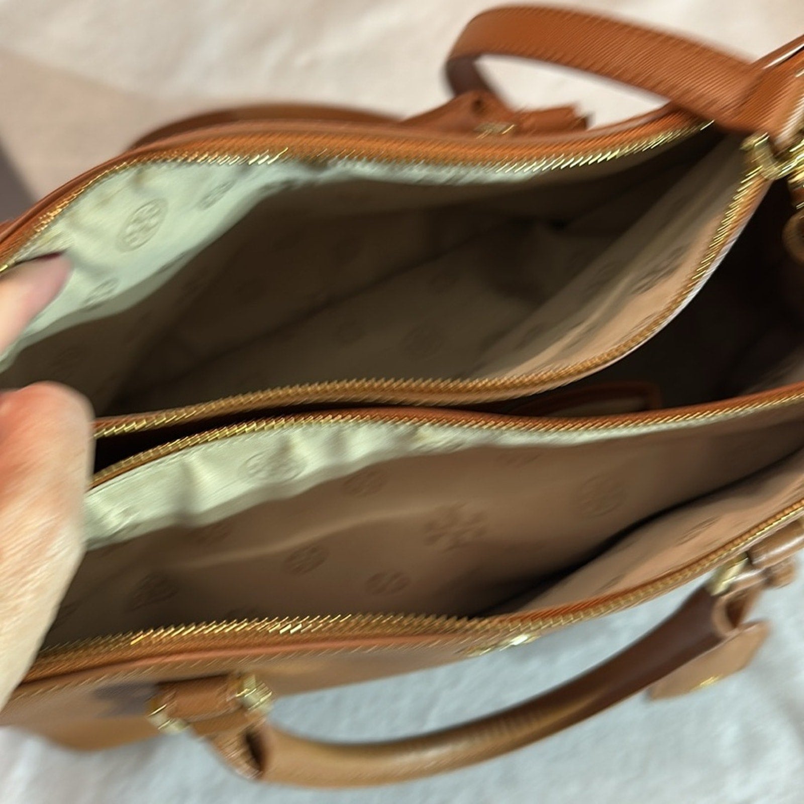 Tory Burch Saffiano Leather Top Handle Bag in caramel