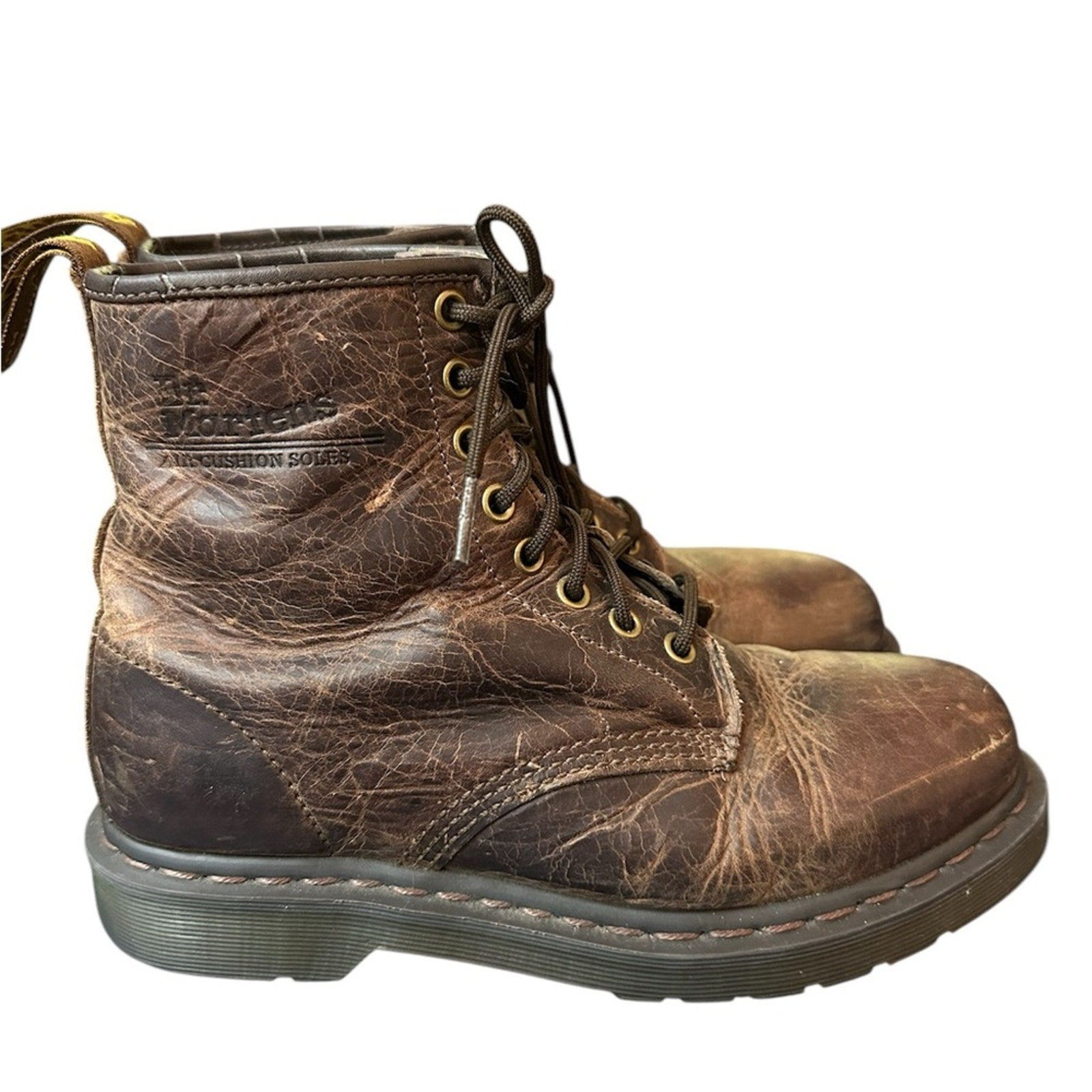 Doc marten classic dark brown boot - women's 8 US