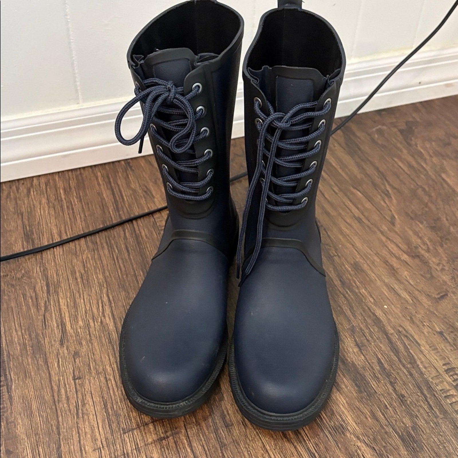 Rag & Bone Navy Ansel Rubber Lace Up Mid Calf Rain Boots - size 39