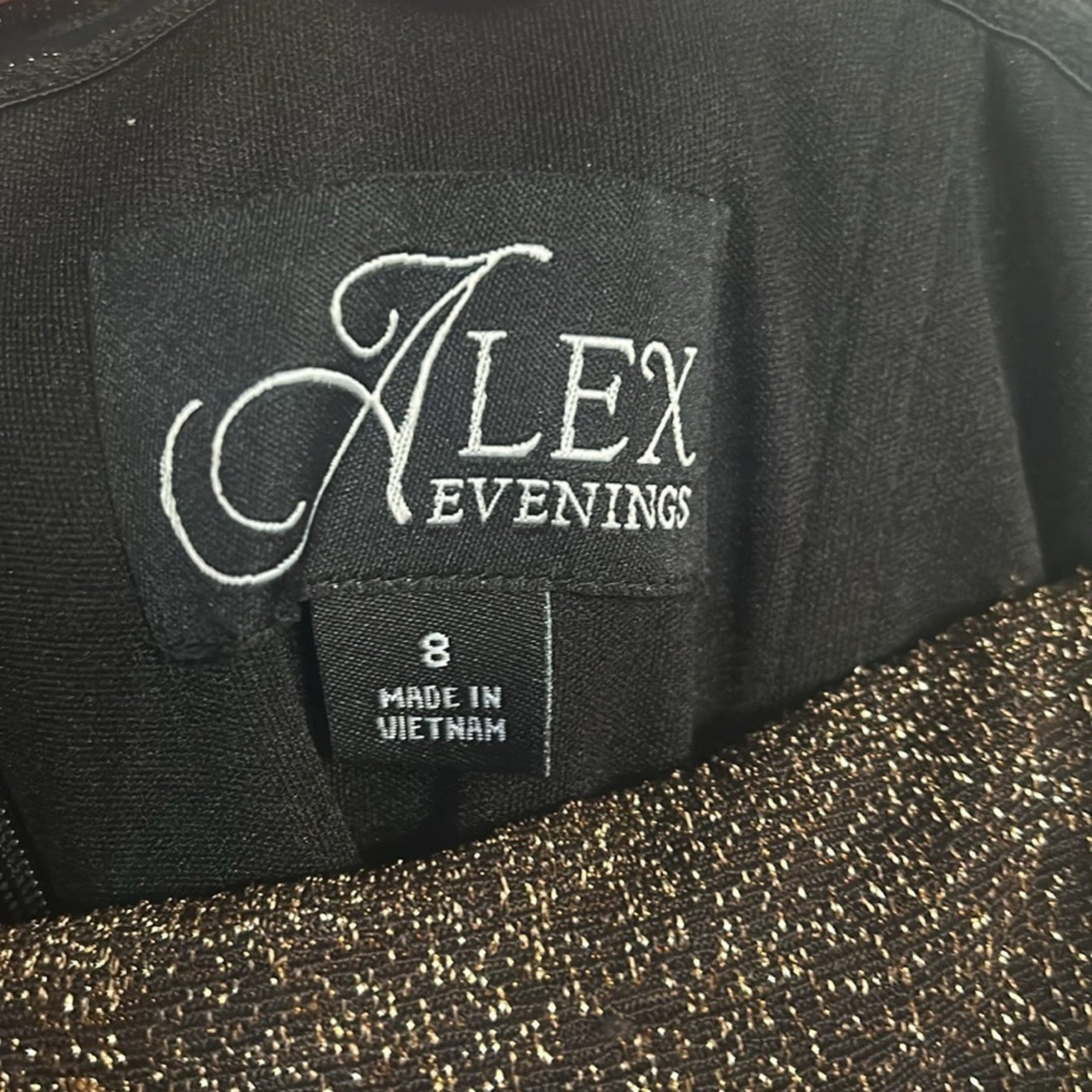 NWT Alex Evenings Metallic Off the Shoulder Knit Sheath Gown - size 8