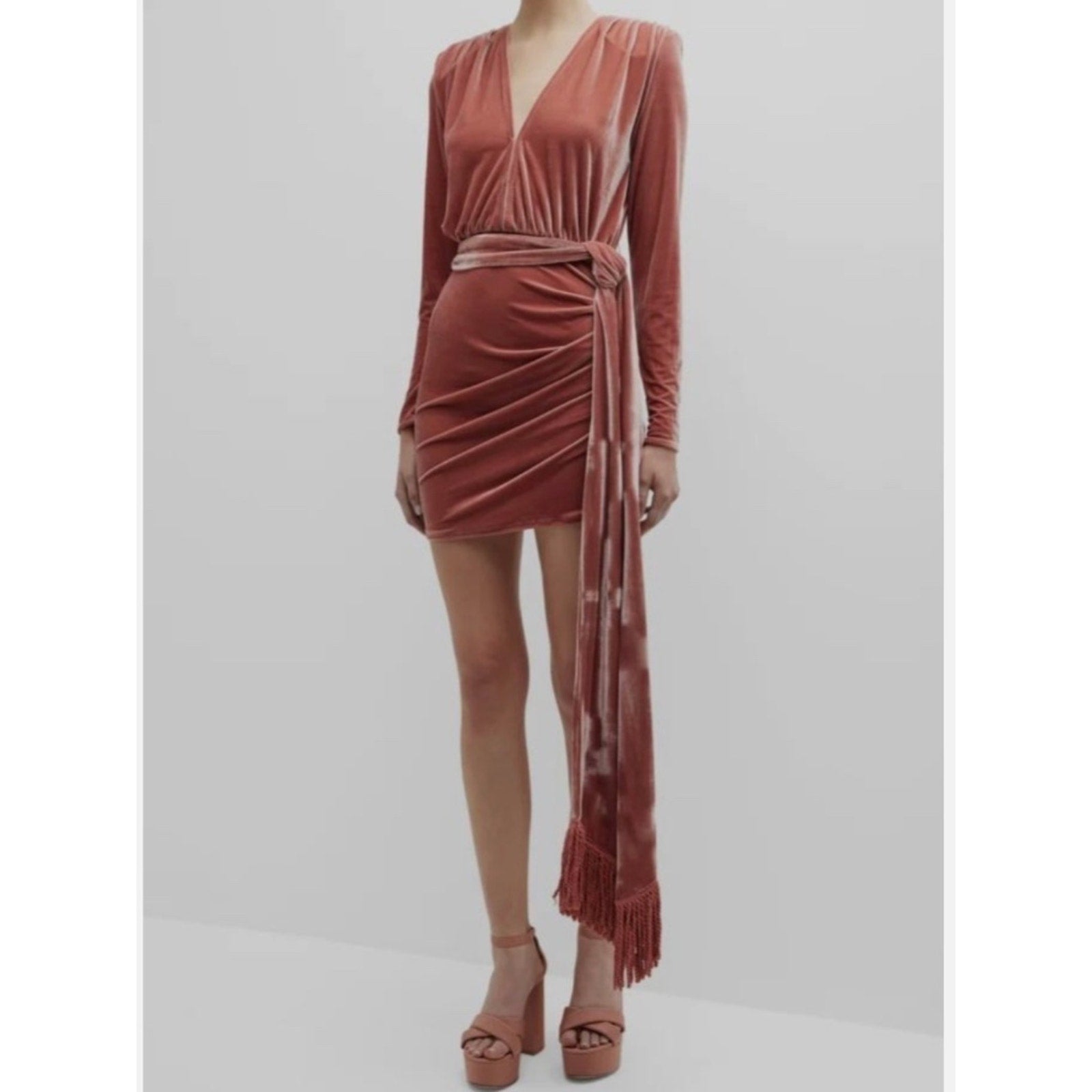 Bronx And Banco Women's Pink Rihanna Velvet V-Neck Mini Dress - M 🌟