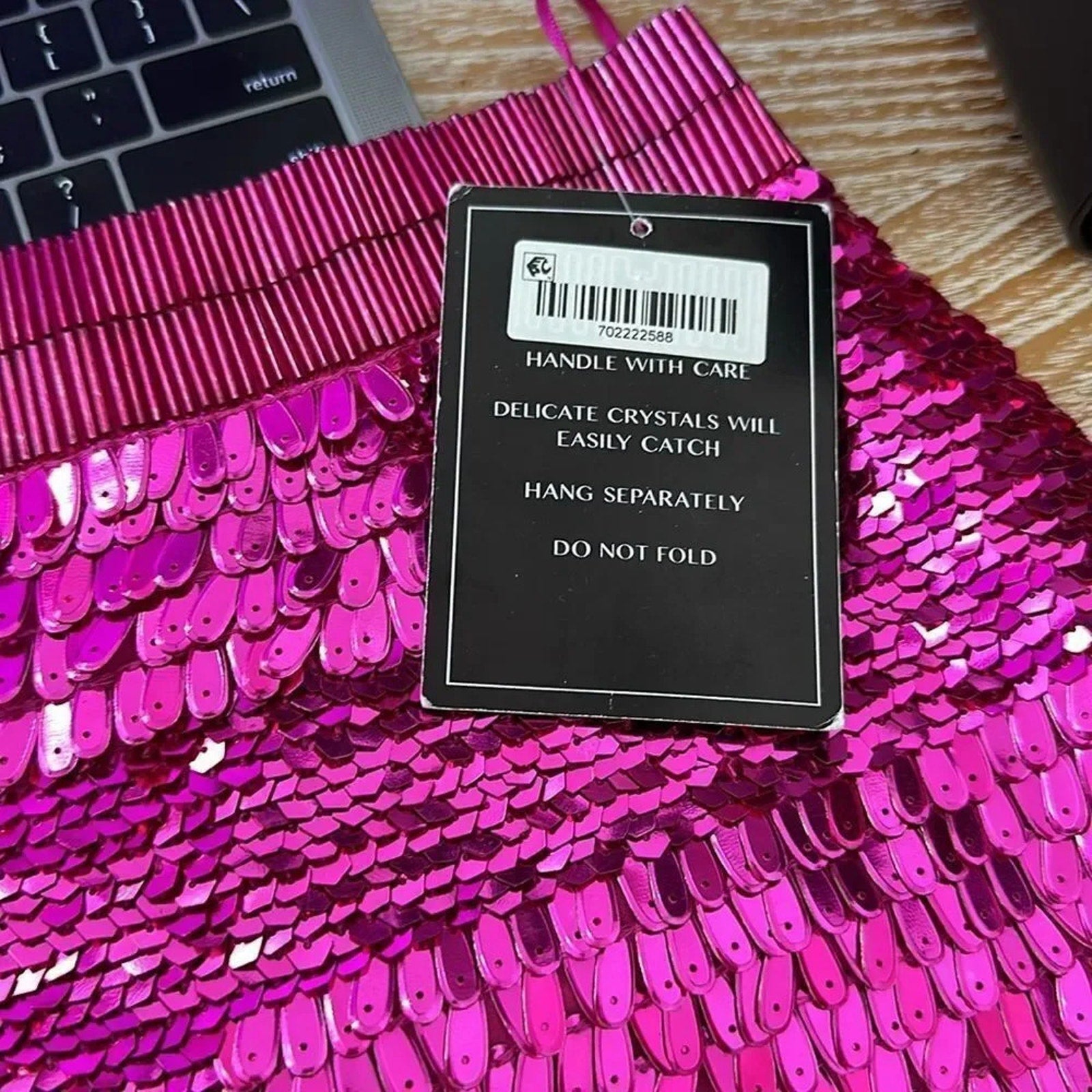 NWT Retrofete  ANSLEY LOW RISE FEATHER SEQUIN SKIRT - size large