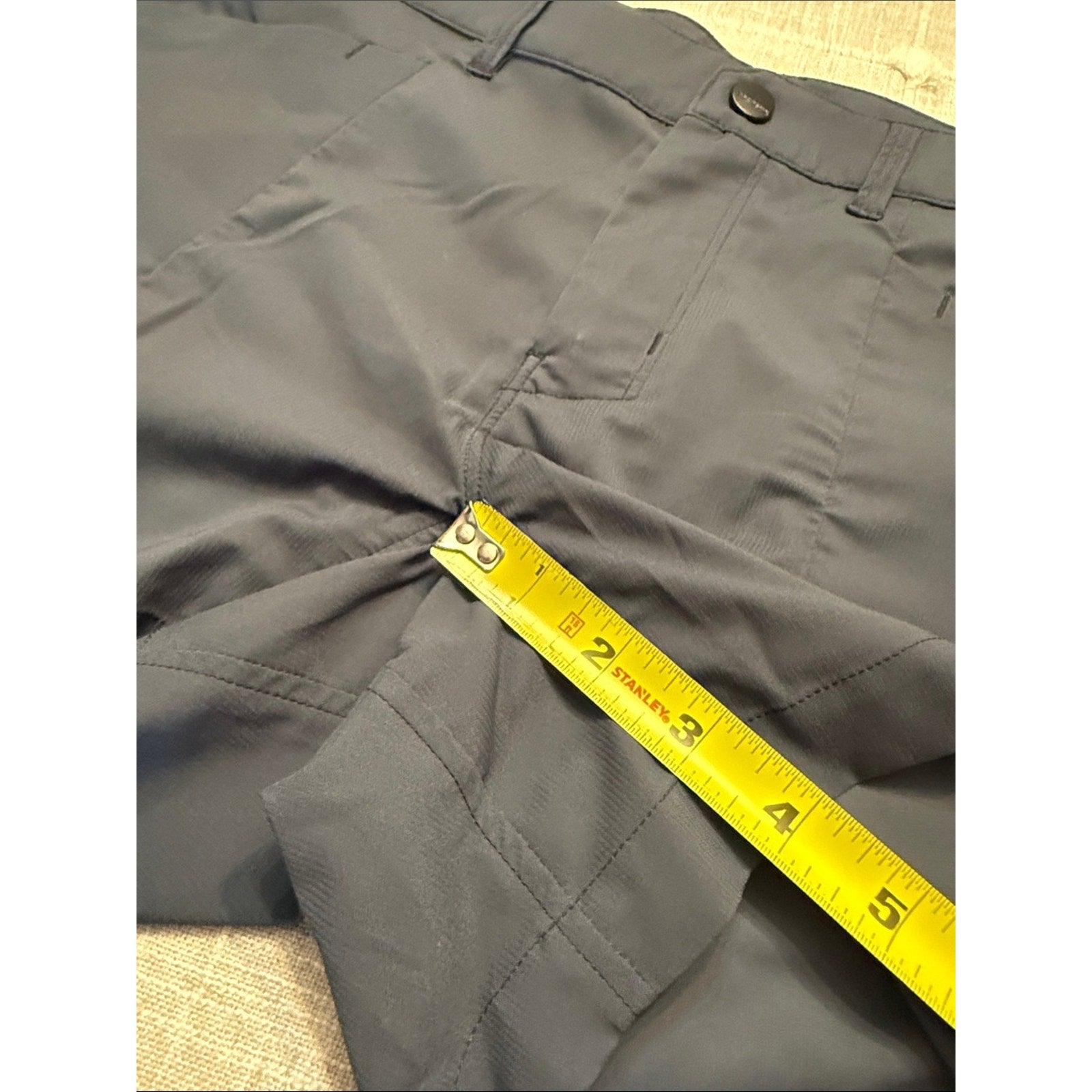 Arc’teryx Women’s Alroy Short 7”  in Navy - 6 🌟