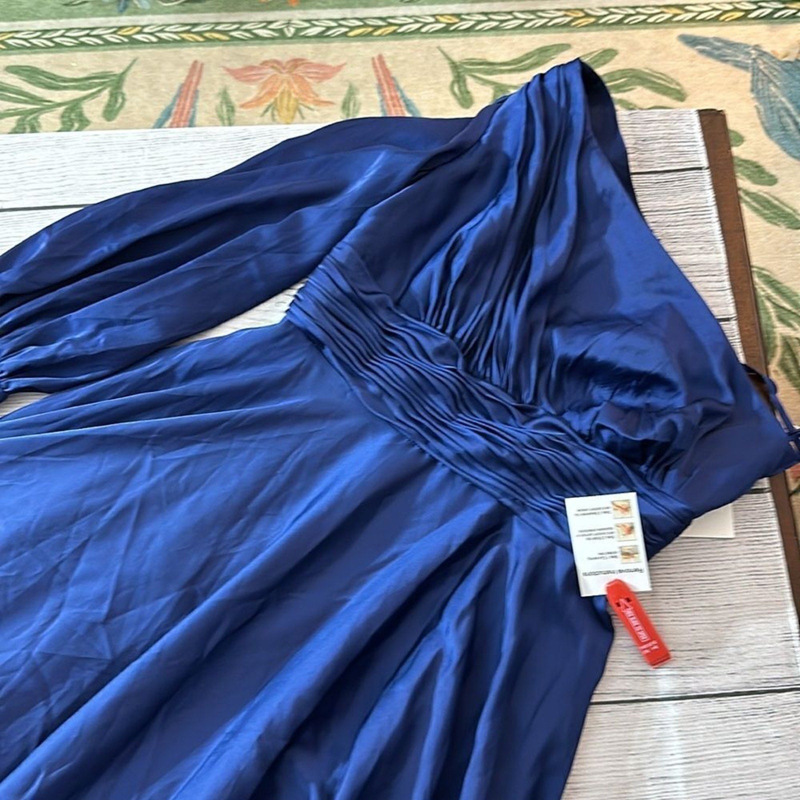 NWT Mac Duggal Midnight Blue One-Shoulder Long Sleeve Satin Gown 67866 - size 8