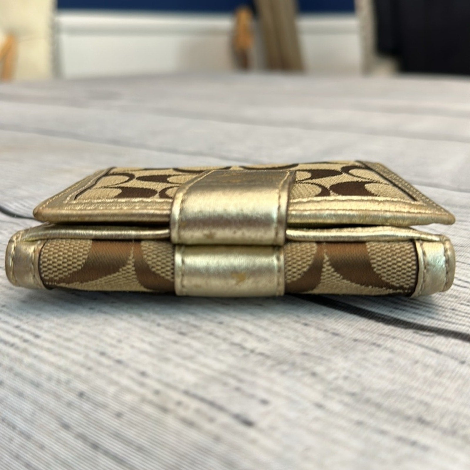 Coach vintage gold wallet Y2K