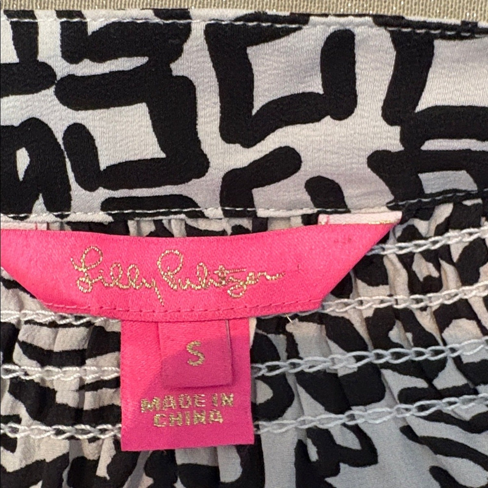 Lilly Pulitzer Elsa Silk Top - Onyx home slice - size small