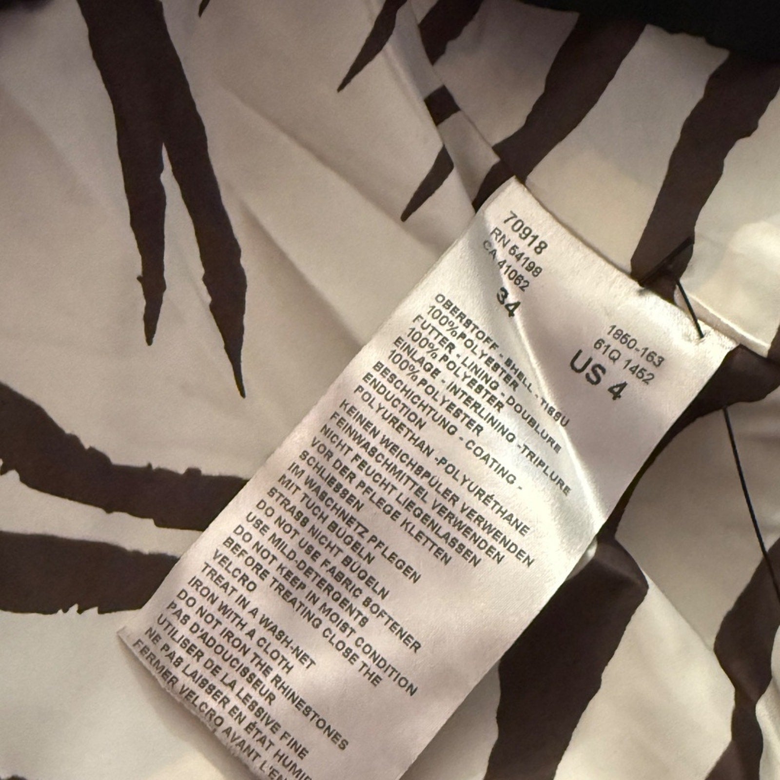 Bogner Ladies Down Ski Jacket embroidered- size 4