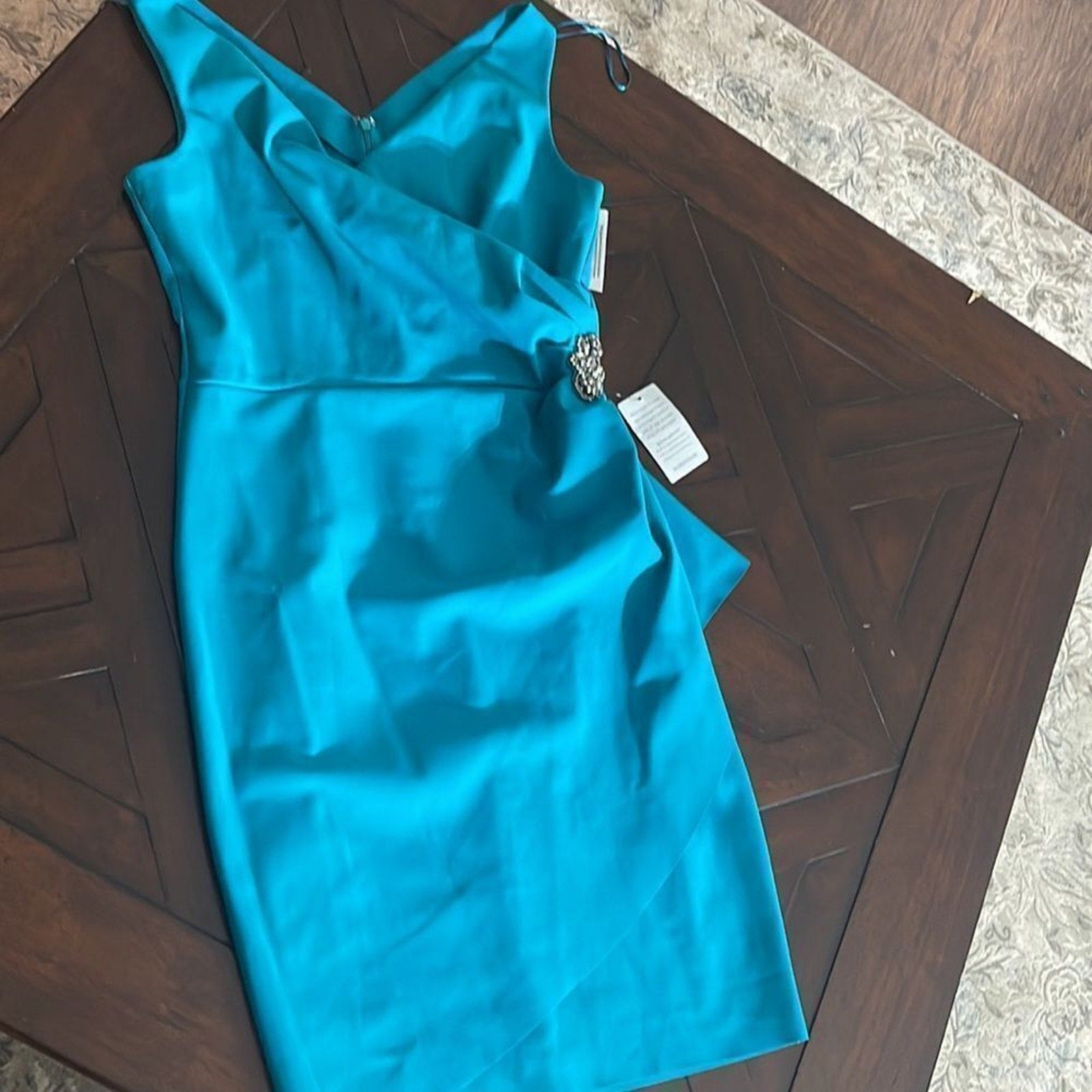 NWT Alex Evenings Women's Slimming Short Ruched Dress with Ruffle - size 12