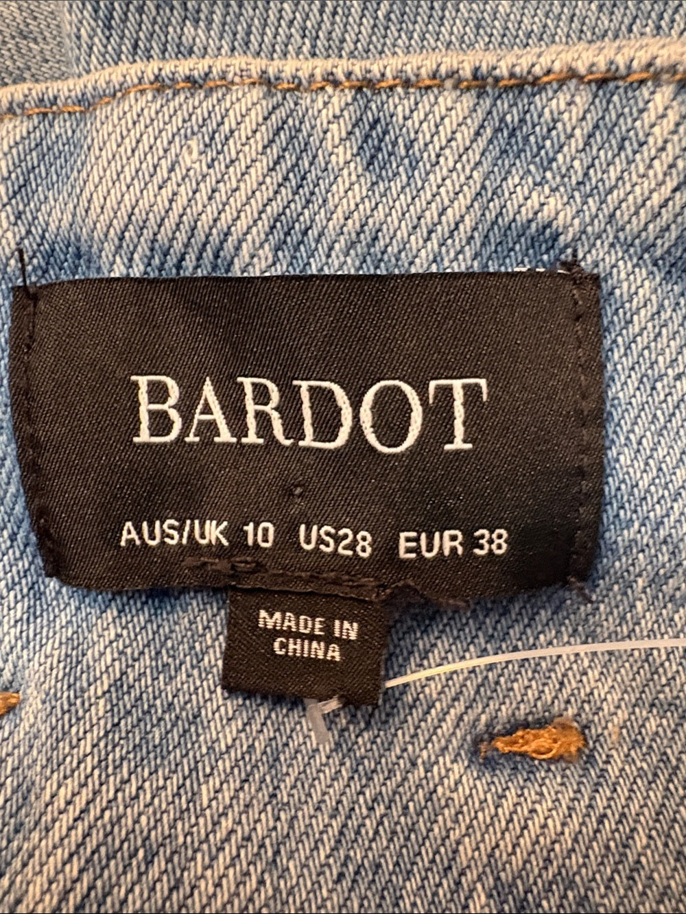 Bardot Paperbag Shorts - 28 🌟 - Image 2