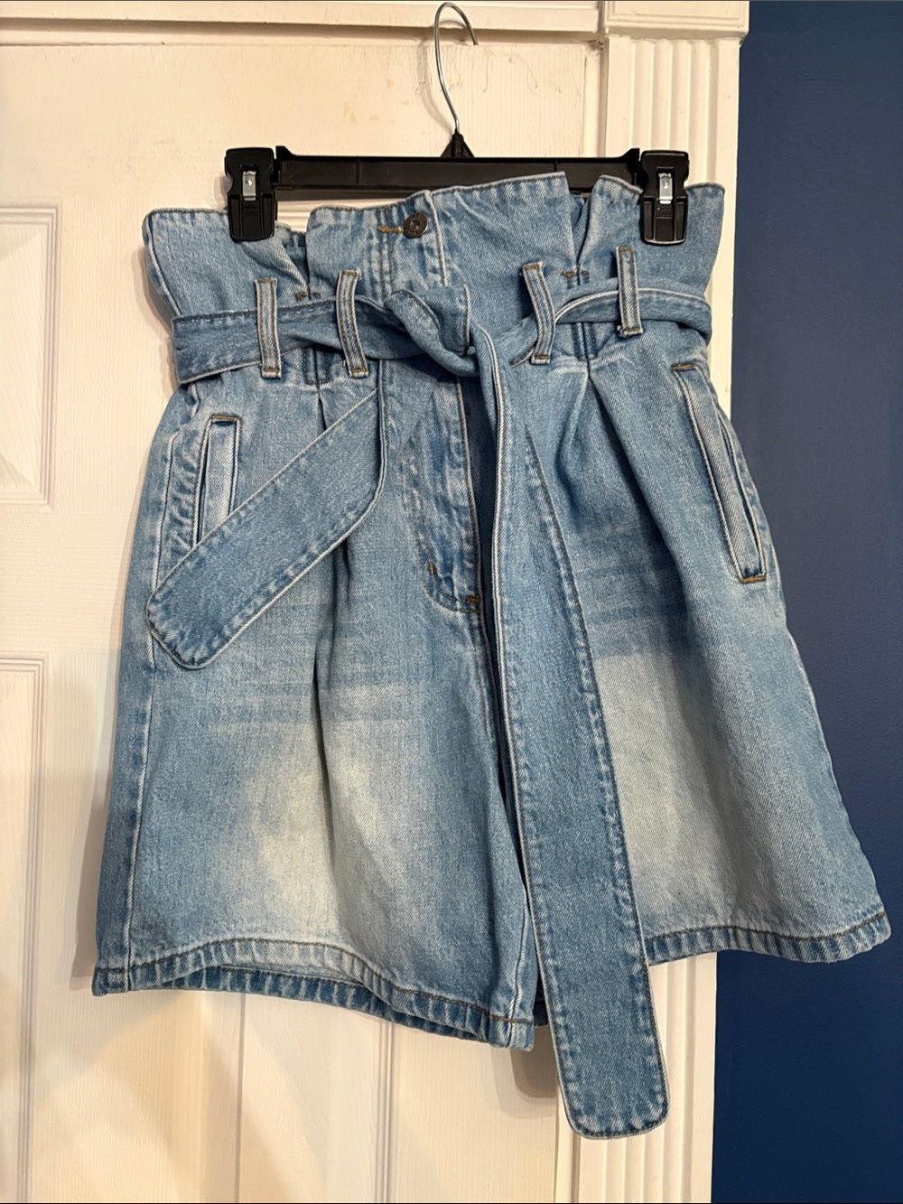 Bardot Paperbag Shorts - 28 🌟 - Image 3