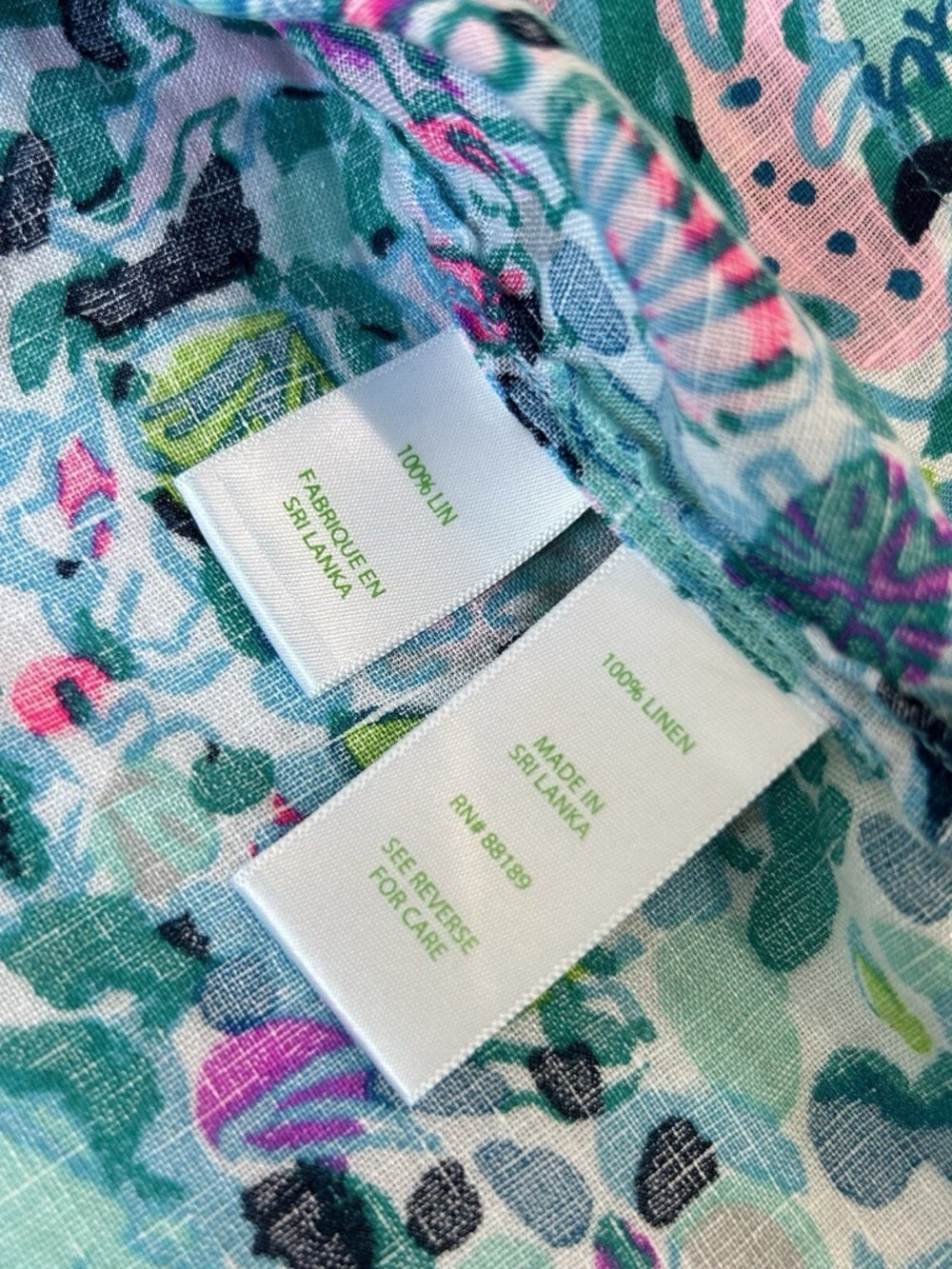 Lilly Pulitzer Sea View Linen Button Down Top Blue Multi Dive Bar - Large 🌟 - Image 2