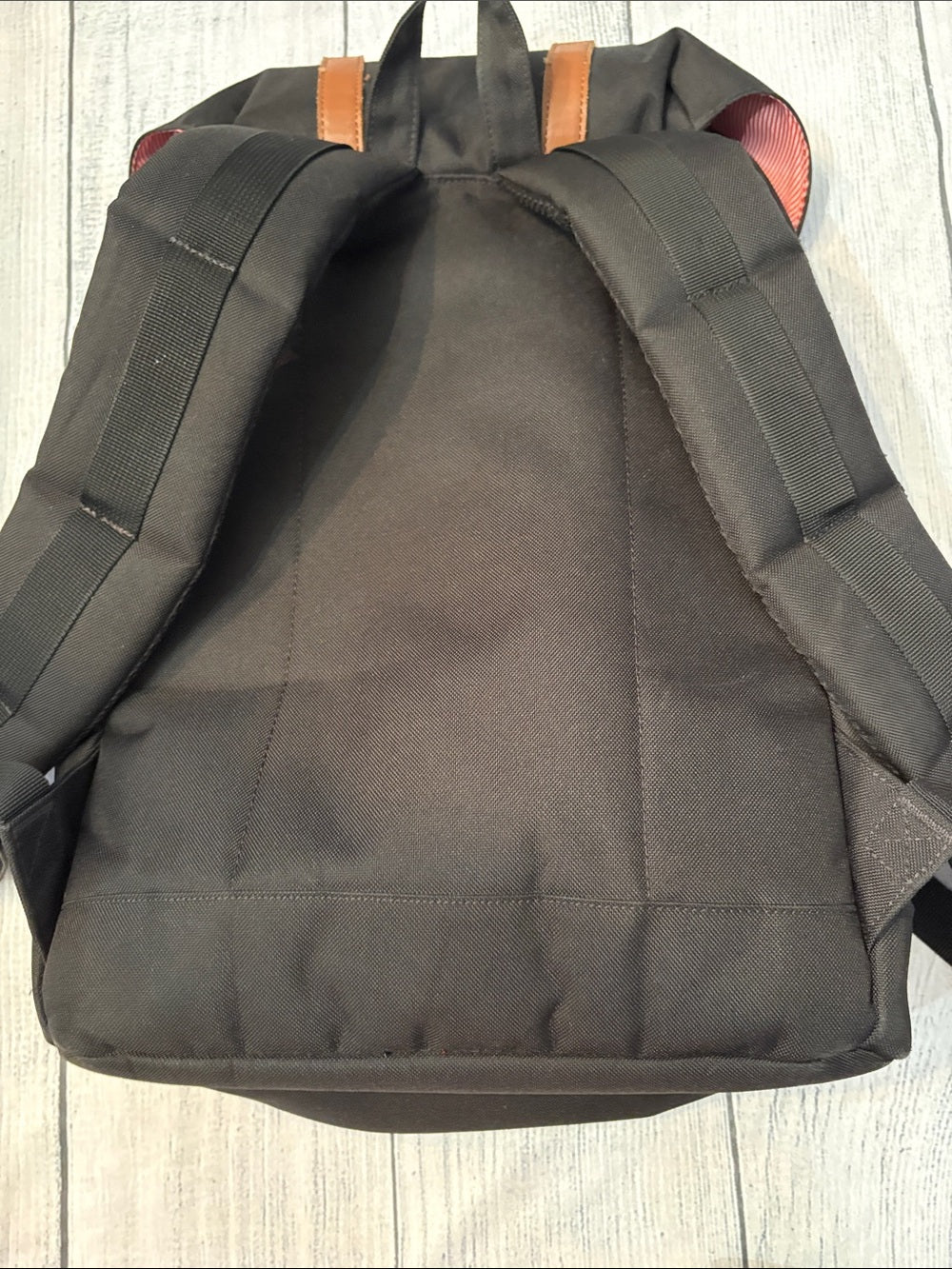 Herschel Retreat Backpack (19.5L) - Image 7