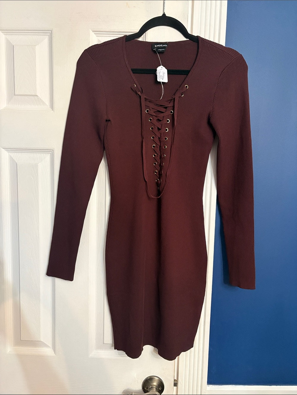BEBE Plunge Neck Lace Up Sweater Dress - L 🌟 - Image 4