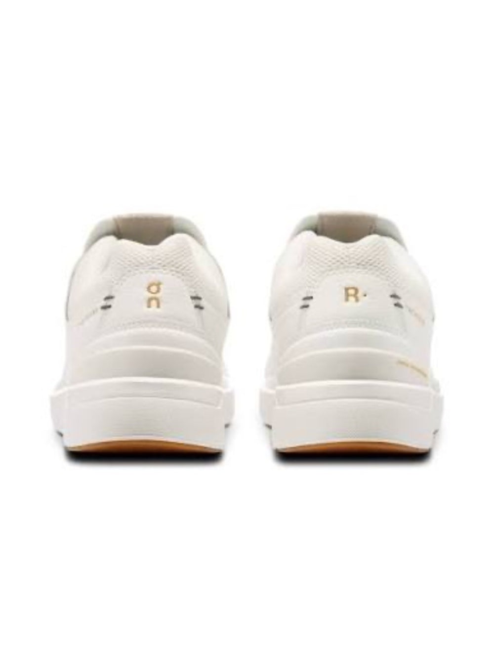 On The Roger Centre Court White Gum (Women's) - size 9 🌟 - Image 2
