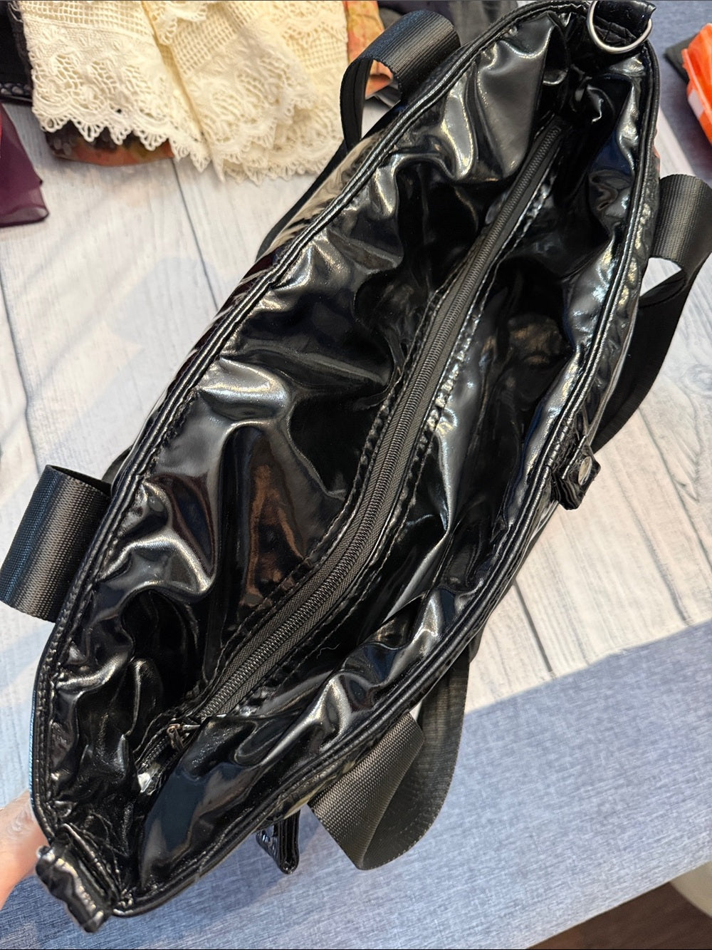 ACE OF THE COURT PICKLEBALL BAG BLACK PATENT - Image 12