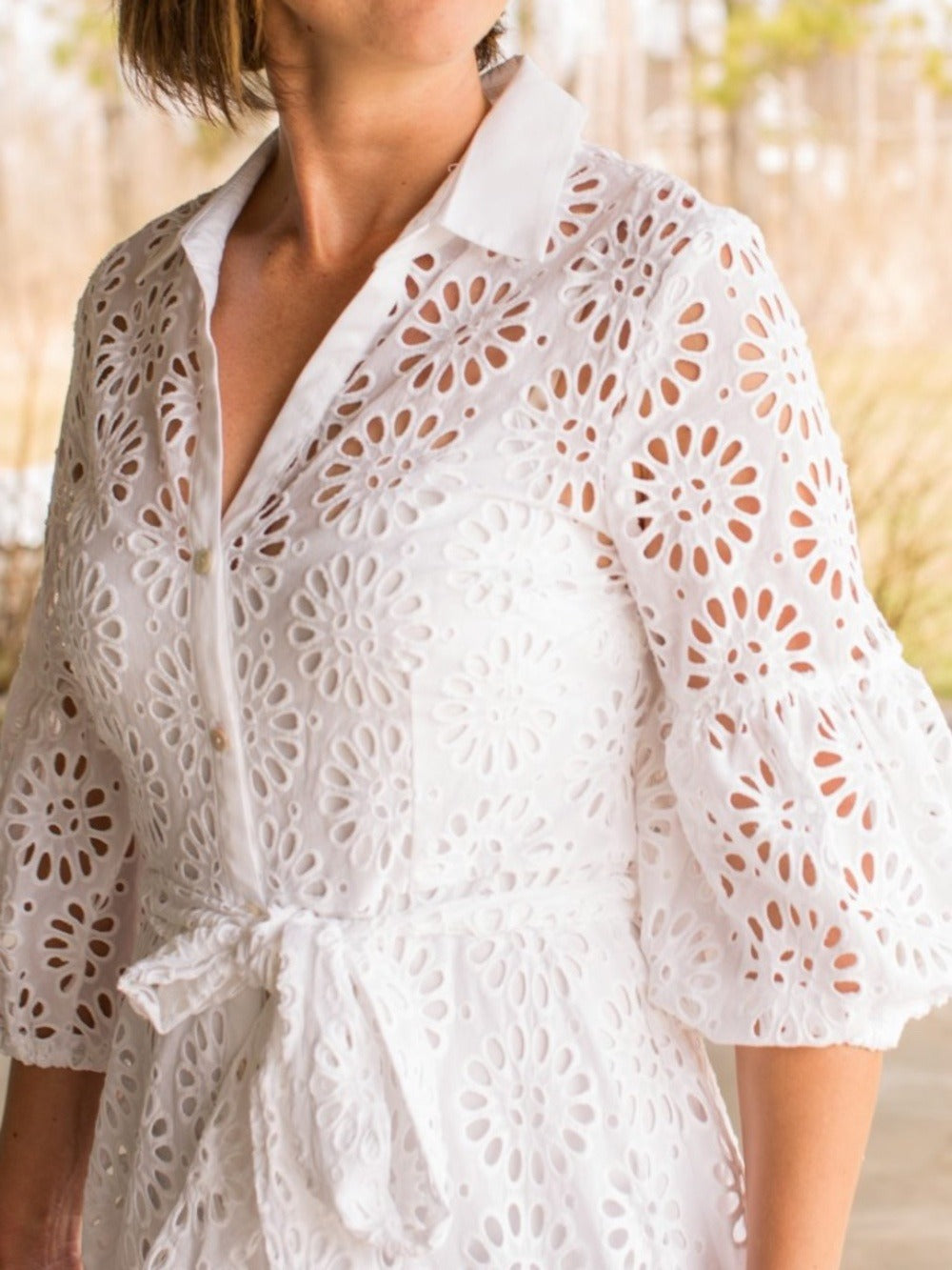 Lilly Pulitzer Mialynn Midi Eyelet Shirt - size 6 🌟 - Image 2