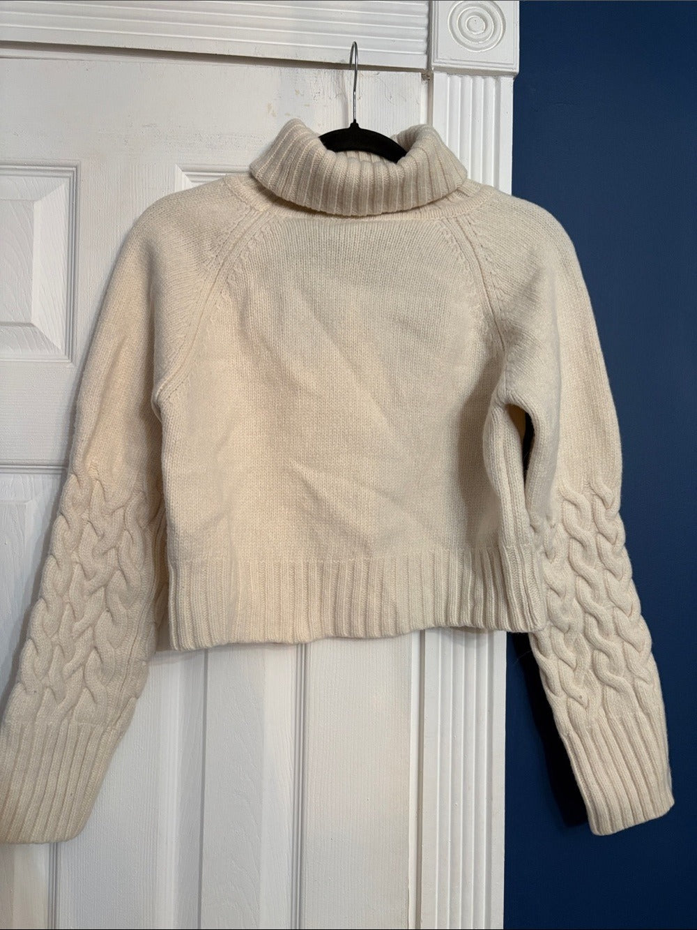 Attire the studio Turtleneck ivory wool Sweater - size small 🌟 - Image 4
