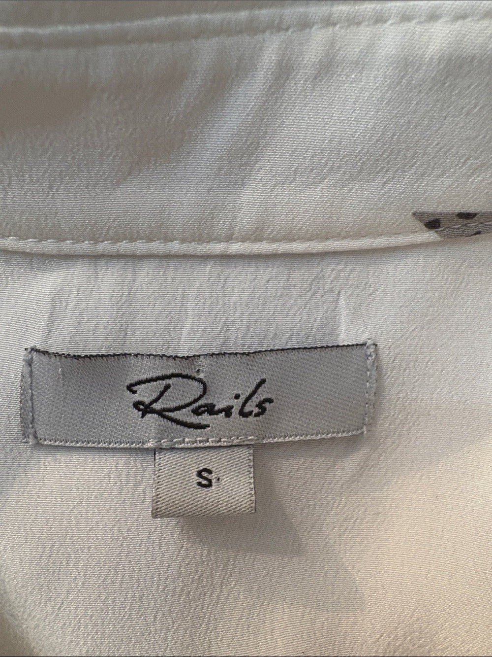 RAILS Kate Silk Button-Up Shirt in Ivory Animal Stars - size small - Image 3