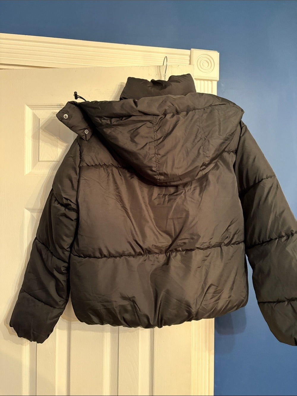 Sebby Women's Short Hooded Puffer Jacket - Black - size M - NEW - Image 6
