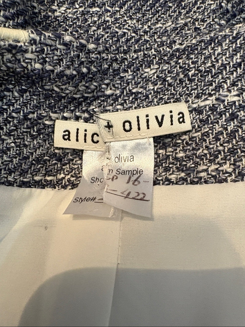 Alice + Olivia tweed jacket - size small - Image 2
