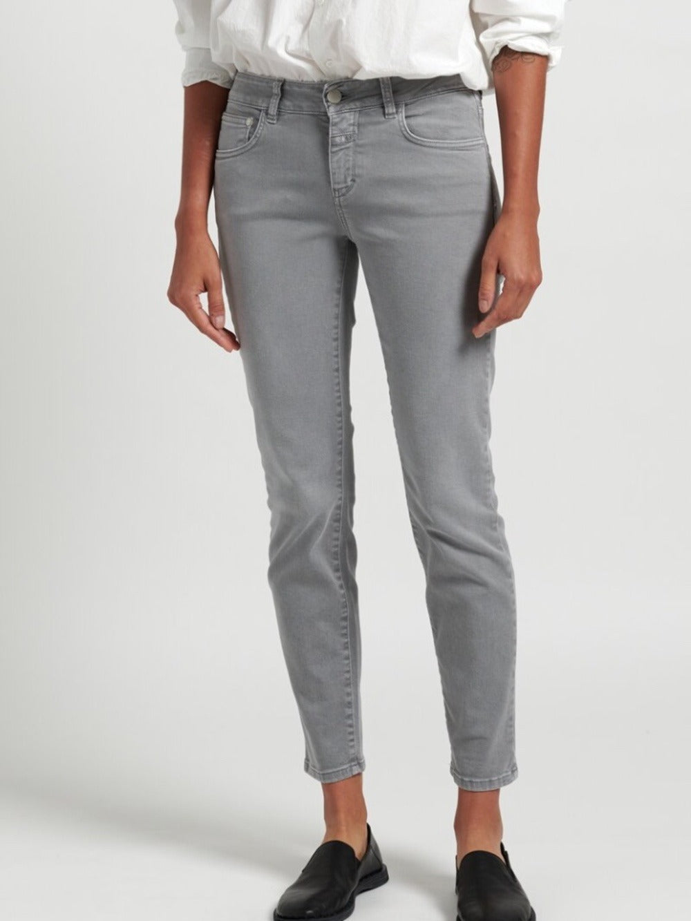 Closed ''Baker'' Narrow Jeans in Grey - size 28 🌟 - Image 1