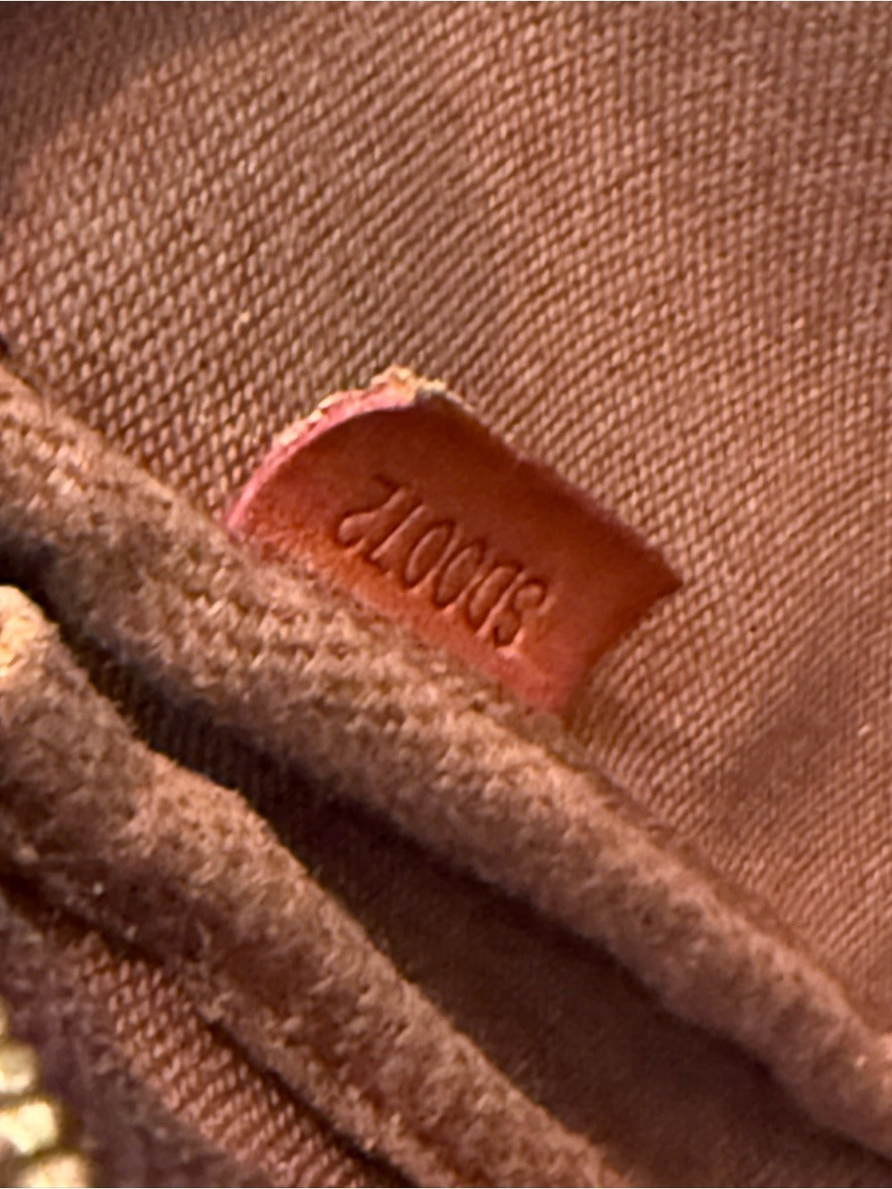 Vintage Louis Vuitton Monogram Pochette Bag 🌟 - Image 6