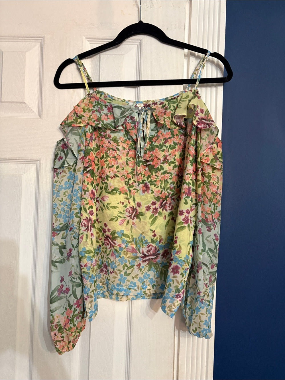 Yumi Kim Floral Top - S 🌟 - Image 4