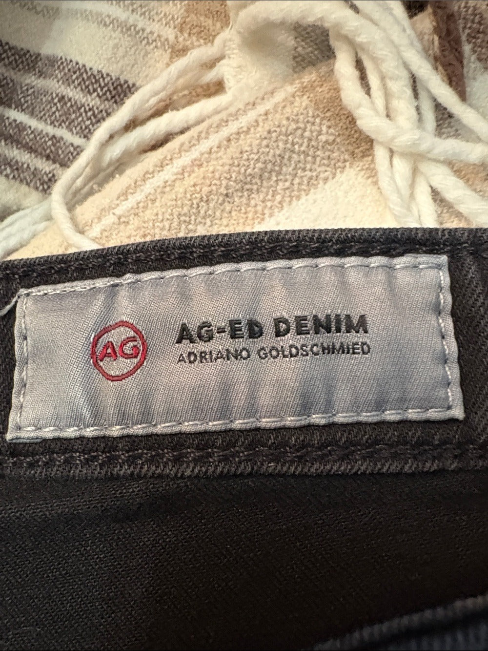 AG Adriano Goldschmied Jodi Crop Jeans - 26 🌟 - Image 2