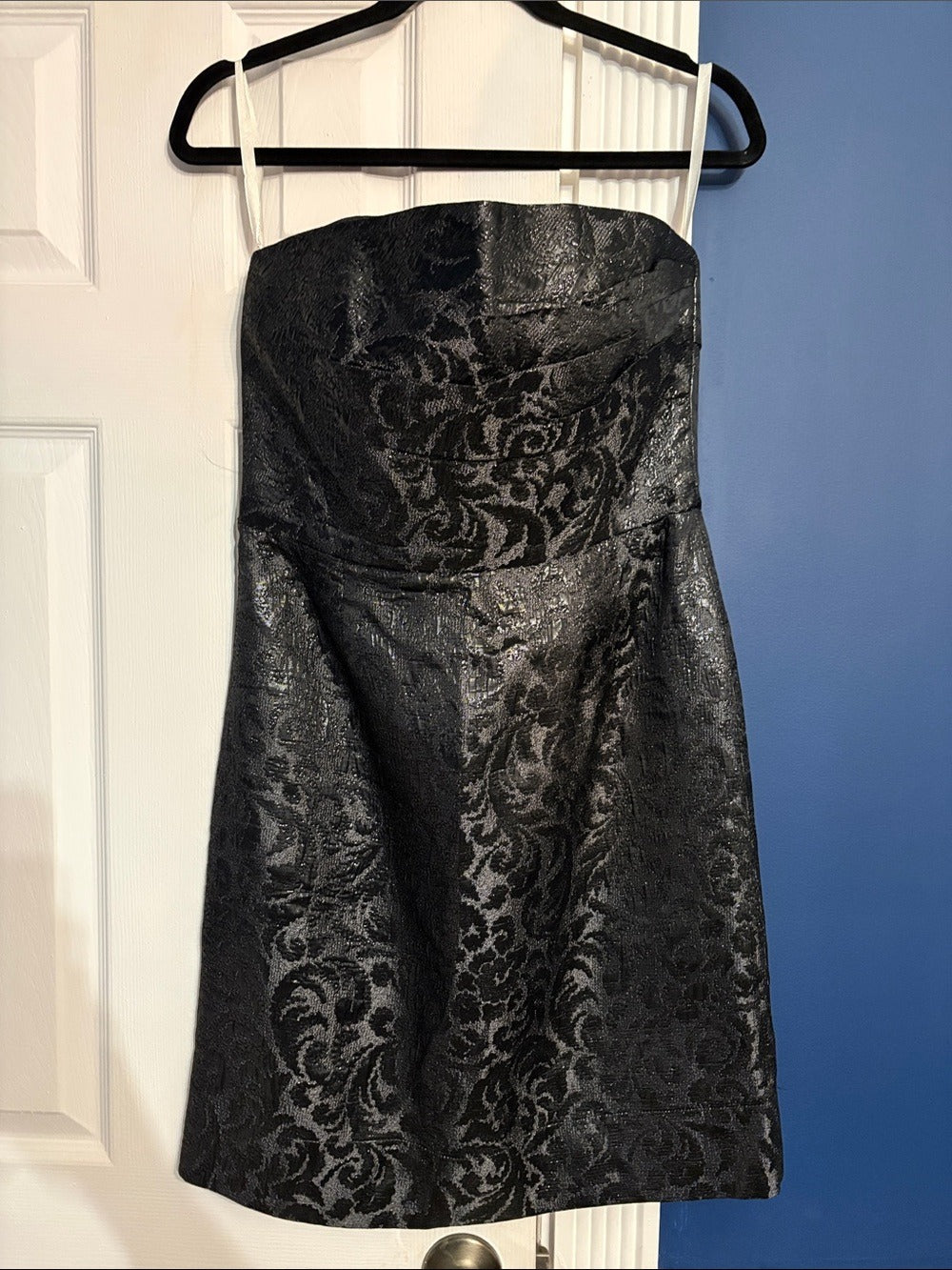Shoshanna Shimmer Black Strapless Sheath Dress - size 10 🌟 - Image 3