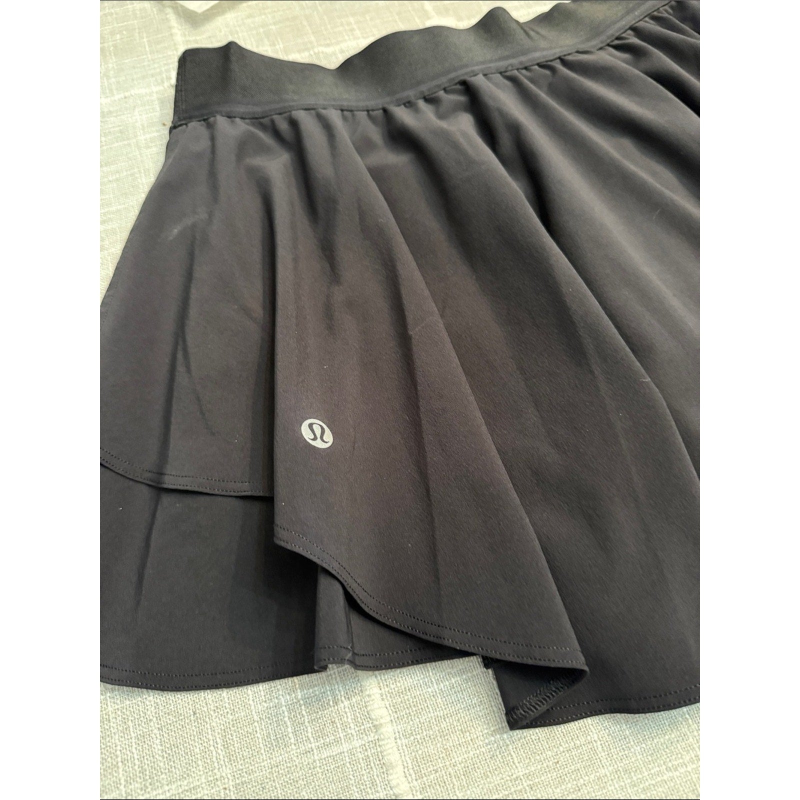 Lululemon Court Rival High Rise Skirt - 6 🌟