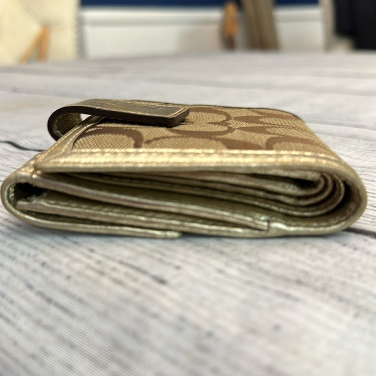 Coach vintage gold wallet Y2K