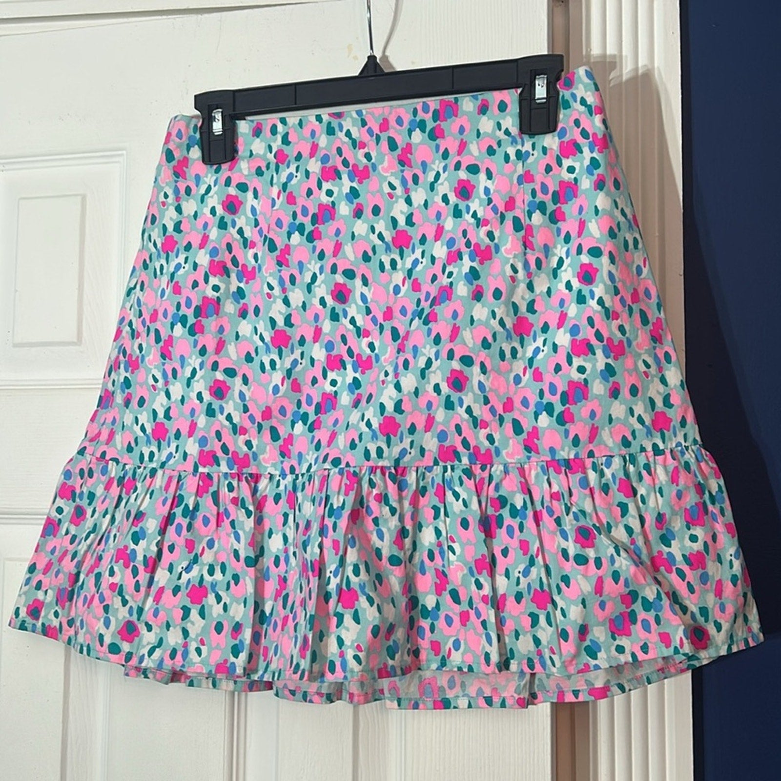 NWT Lilly Pulitzer Susie Skirt in Hottie Dottie - size 4