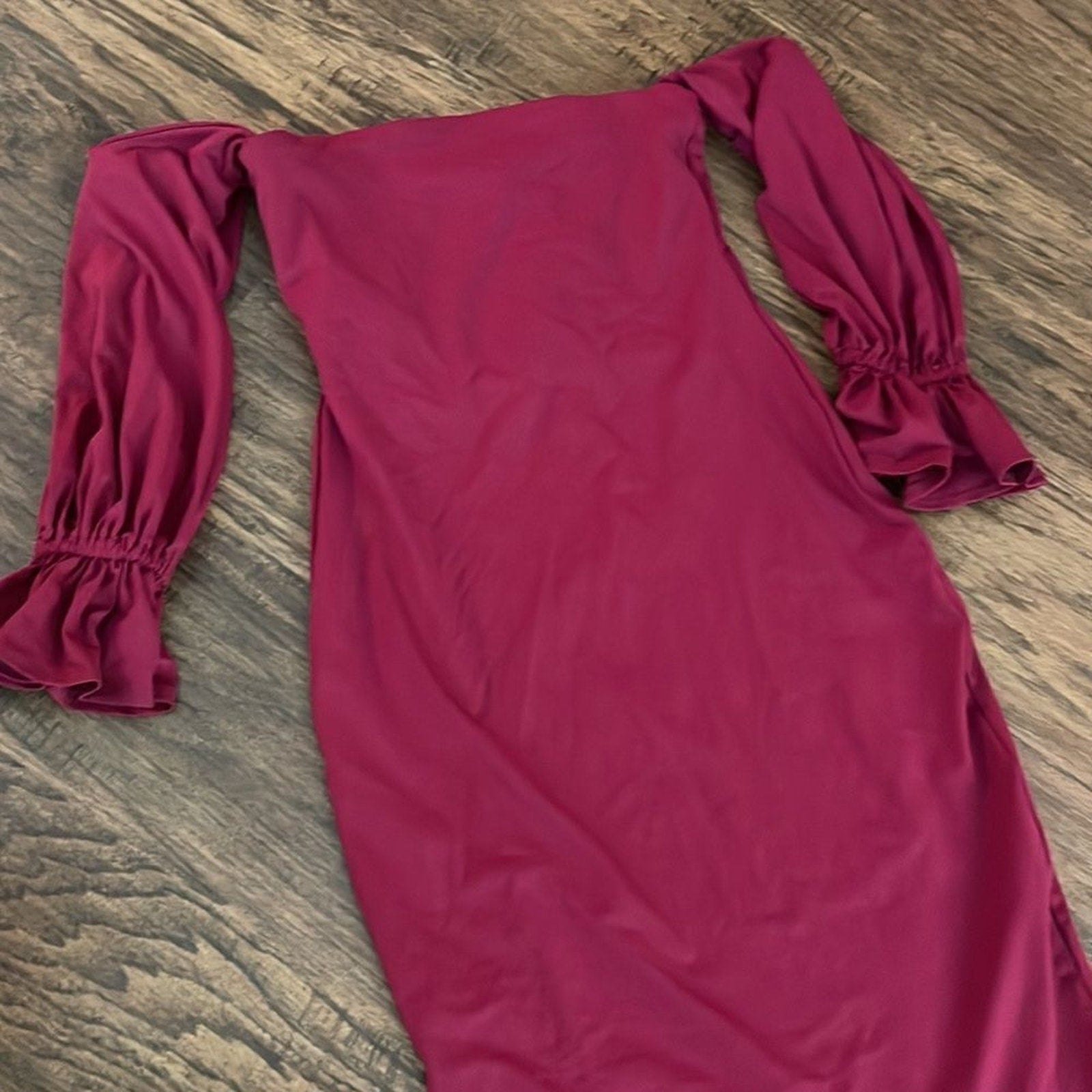 NWT Susana Monaco Off-the-shoulder Shealth Dress - size Small