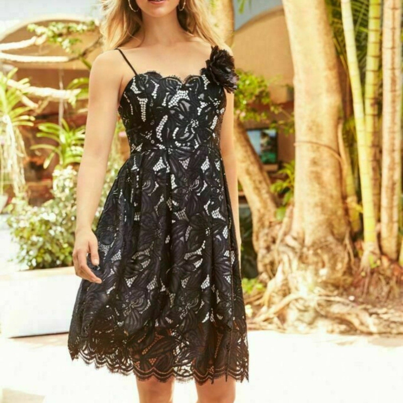 NWT LILLY PULITZER Camella Dress Two Tone Orchid Lace Onyx Black - size 2