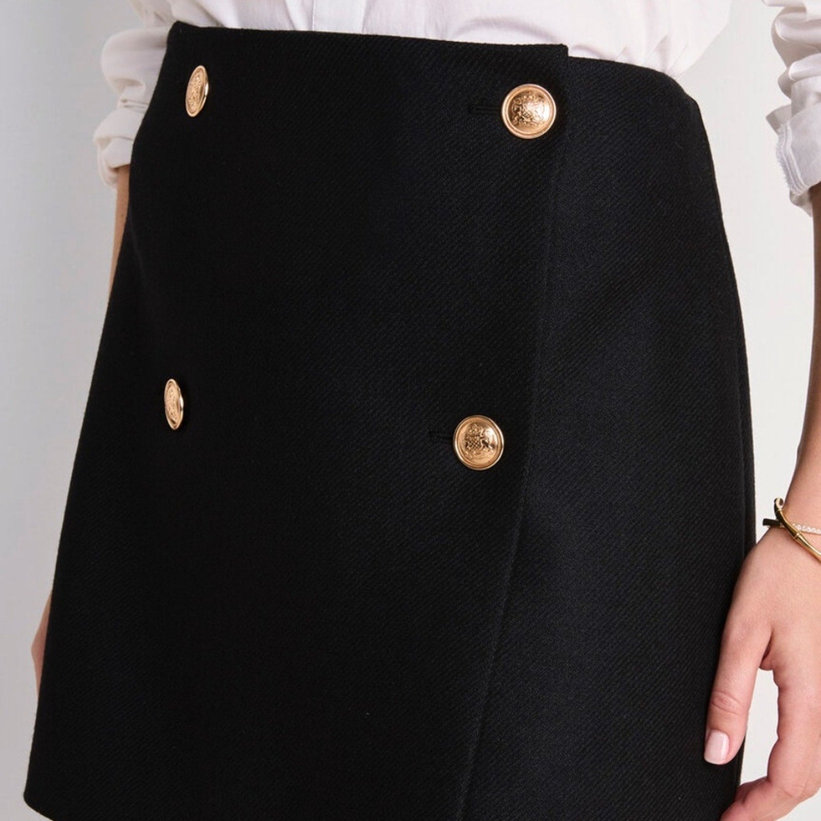 NWT Vineyards Vines Meg wool Mini Skirt - size M