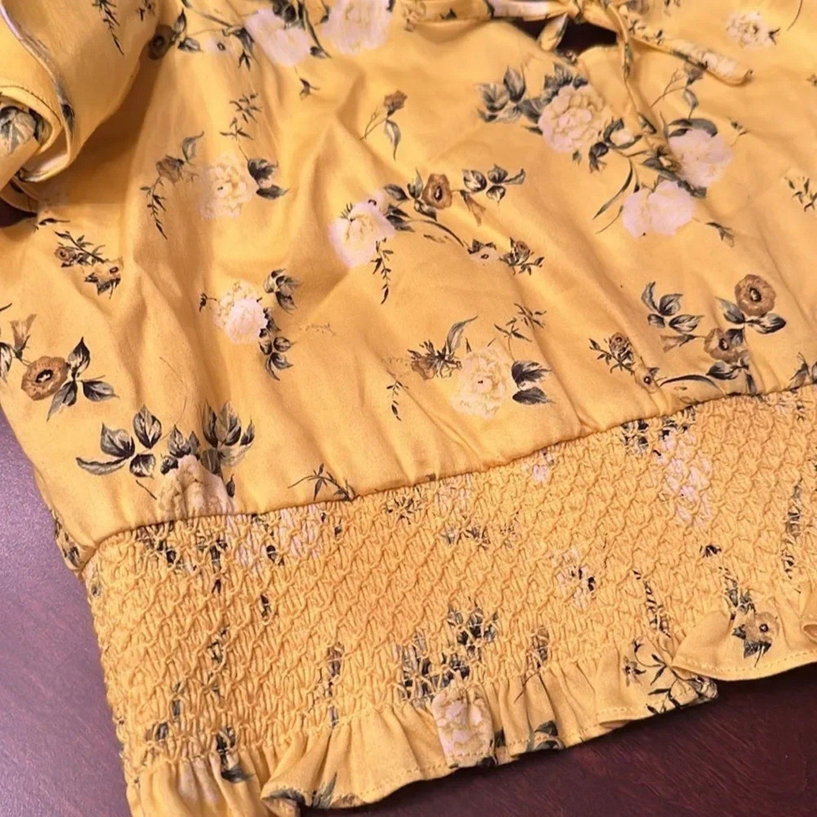 NWOT Alice and Olivia Shanae Floral Print Ruffle Sleeve Crop Top - size XL