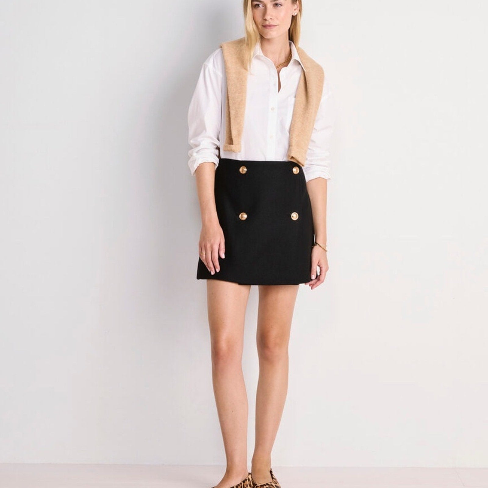 NWT Vineyards Vines Meg wool Mini Skirt - size M