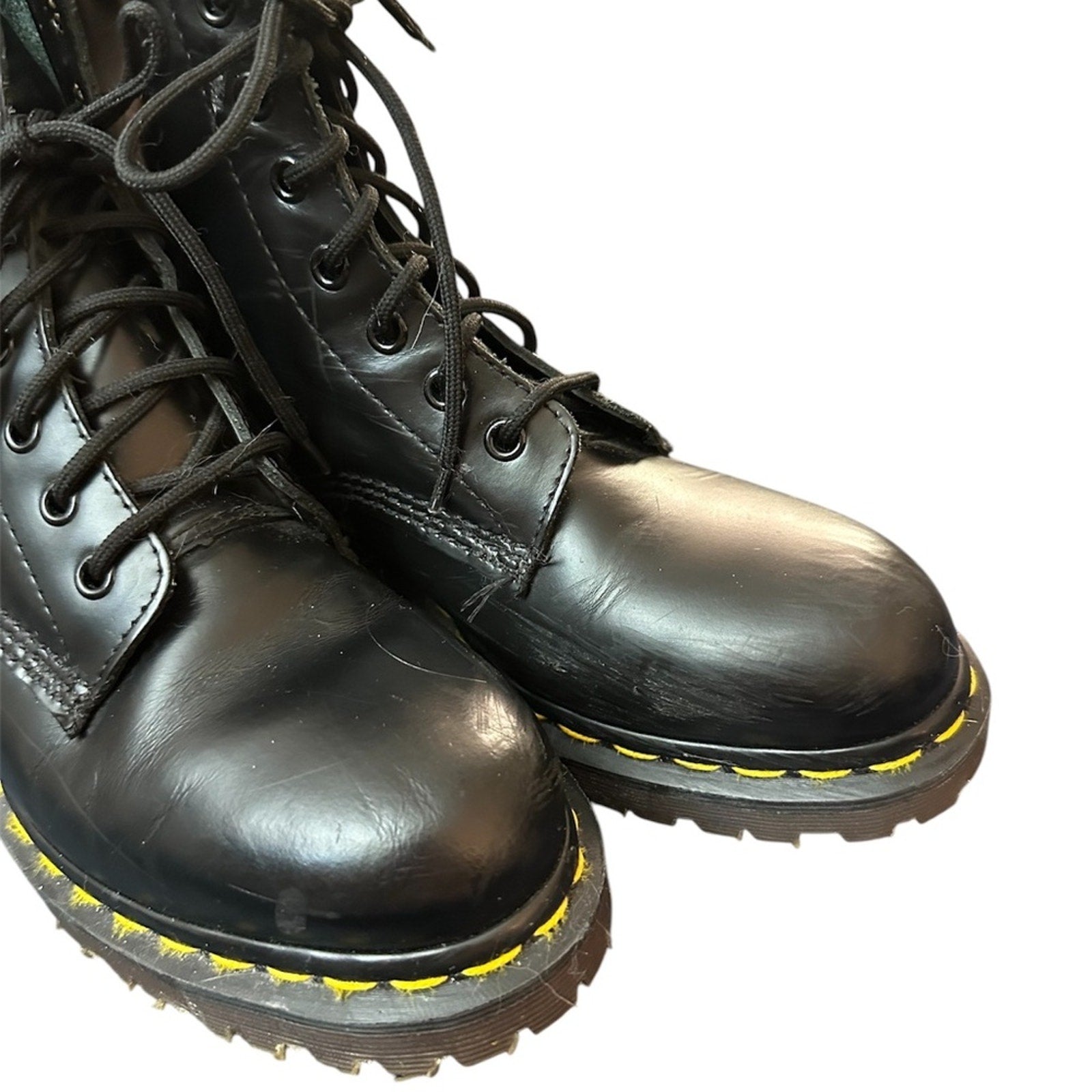 Dr Martens Vintage RARE LEATHER LACE UP BOOTS - size 9 US ladies