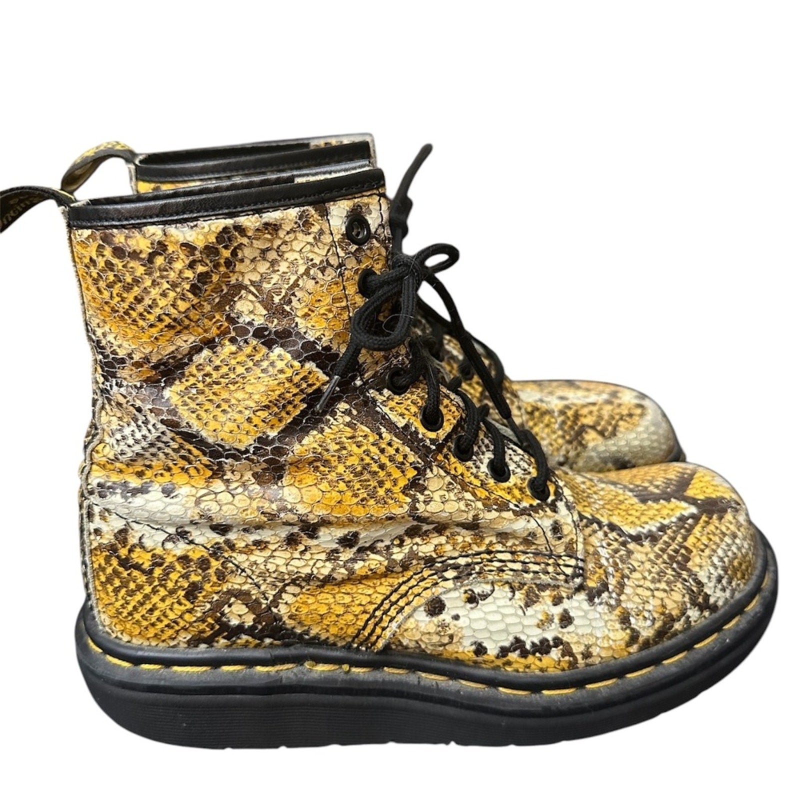 DR. MARTENS VINTAGE SNAKE PRINT ANKLE BOOTS WOMEN SIZE US 9 MADE IN ENGLAND