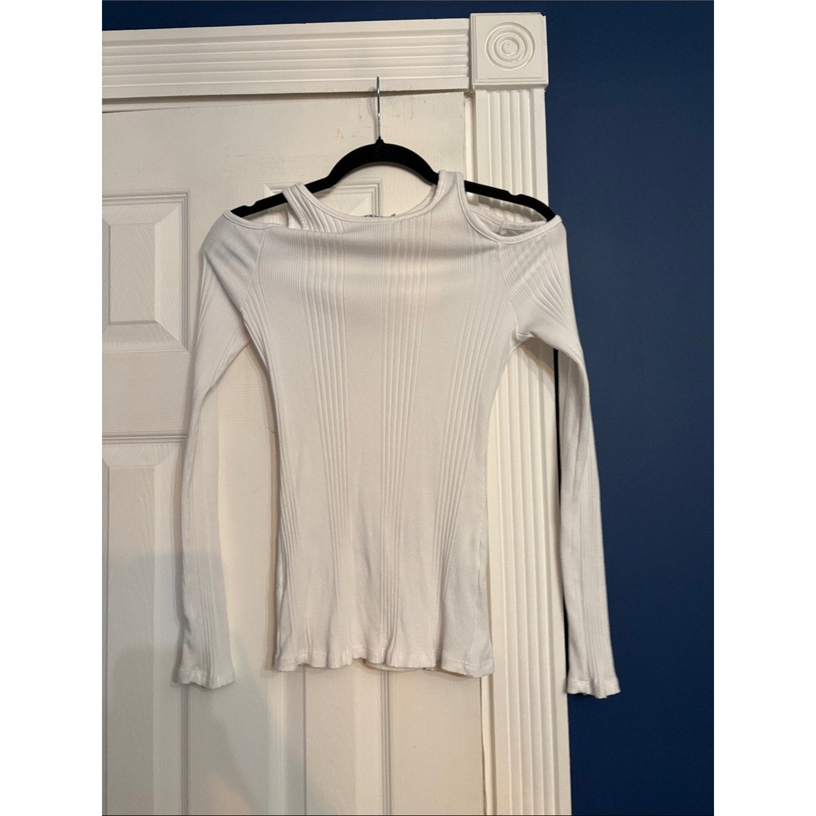 FRAME Variegated Cut Out Long Sleeve Top - size Large