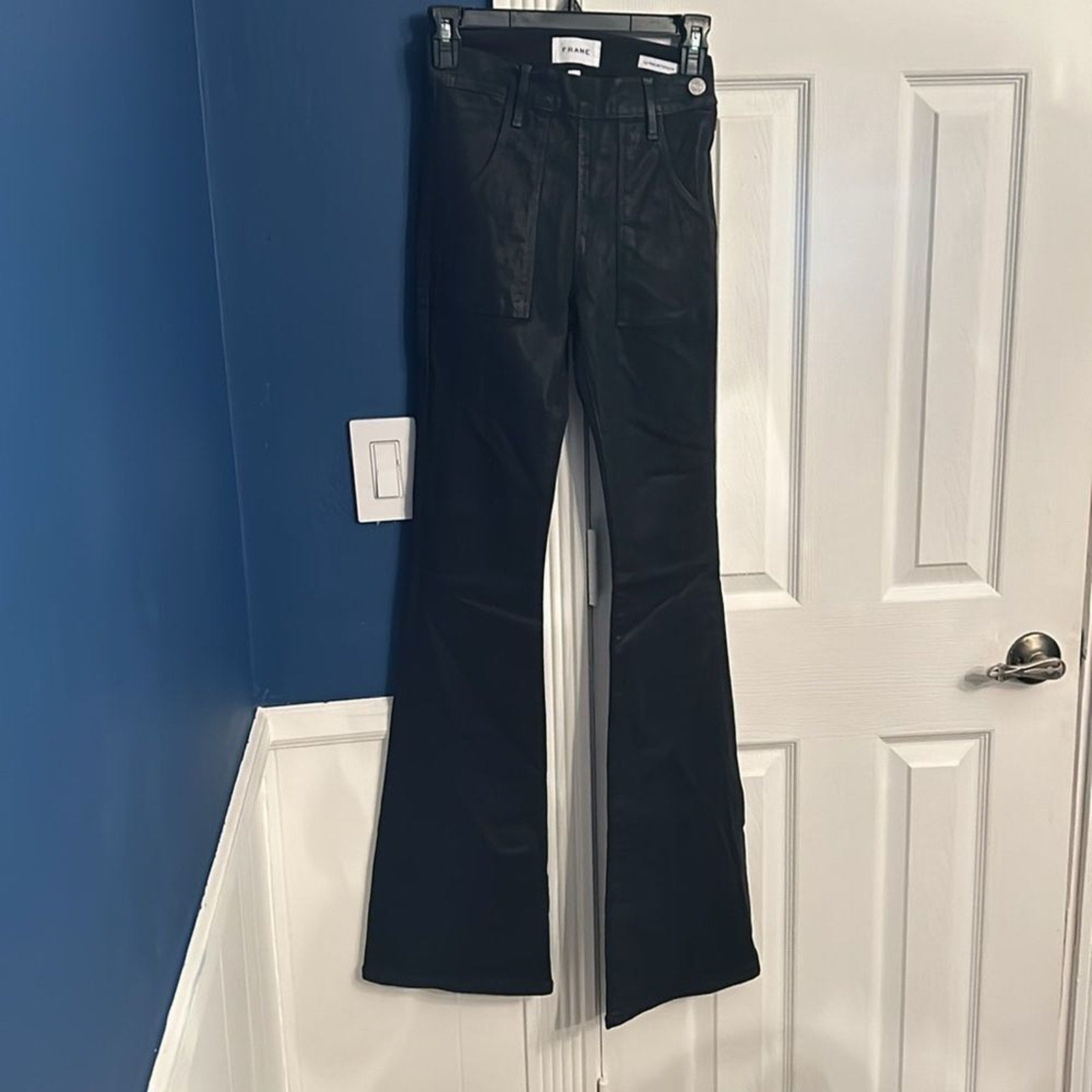 NEW FRAME Le Flare de Francoise in Black Coated - Size 24. Retail- $278