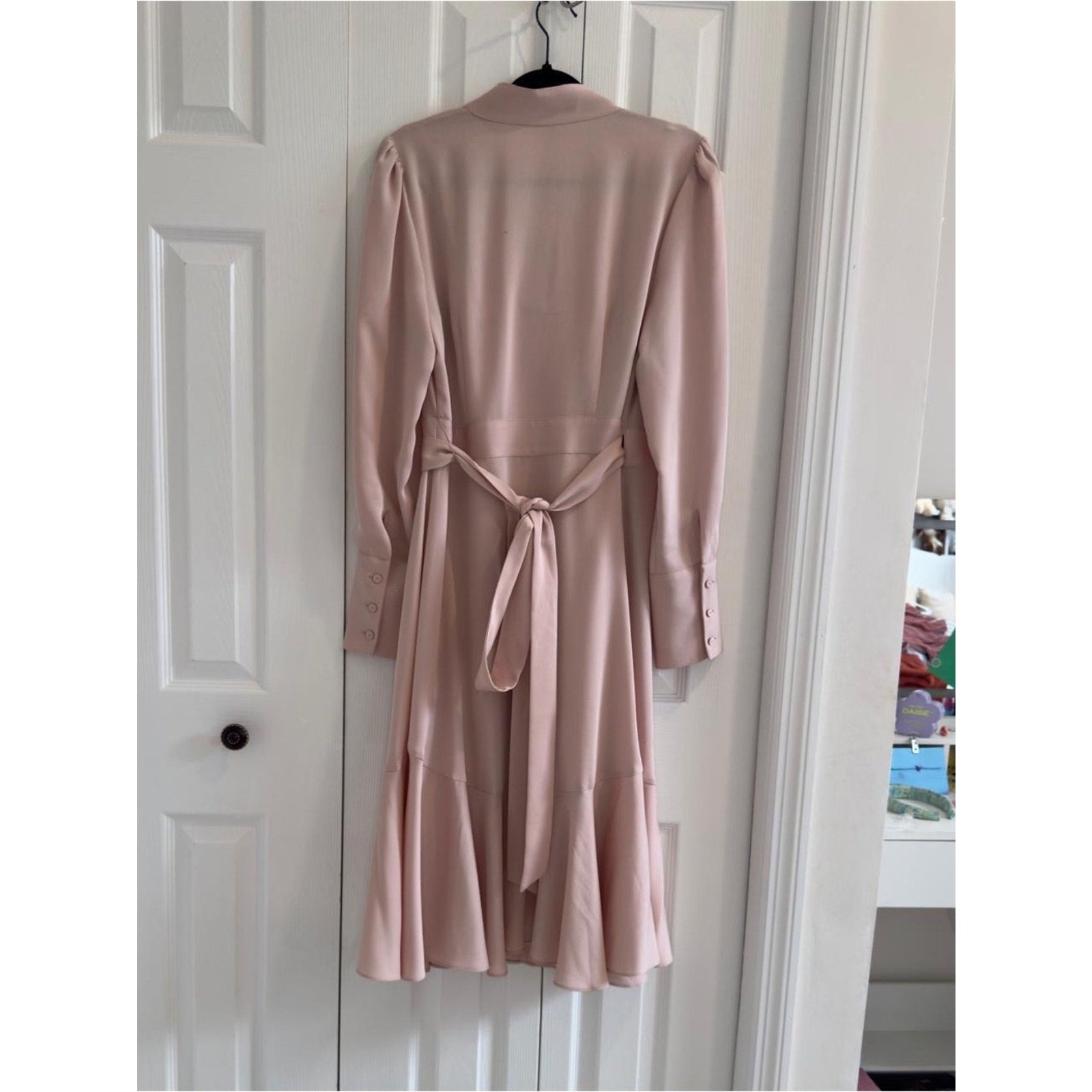 BCBG MaxAzaria Wrap Midi Dress in Bare Pink - M 🌟