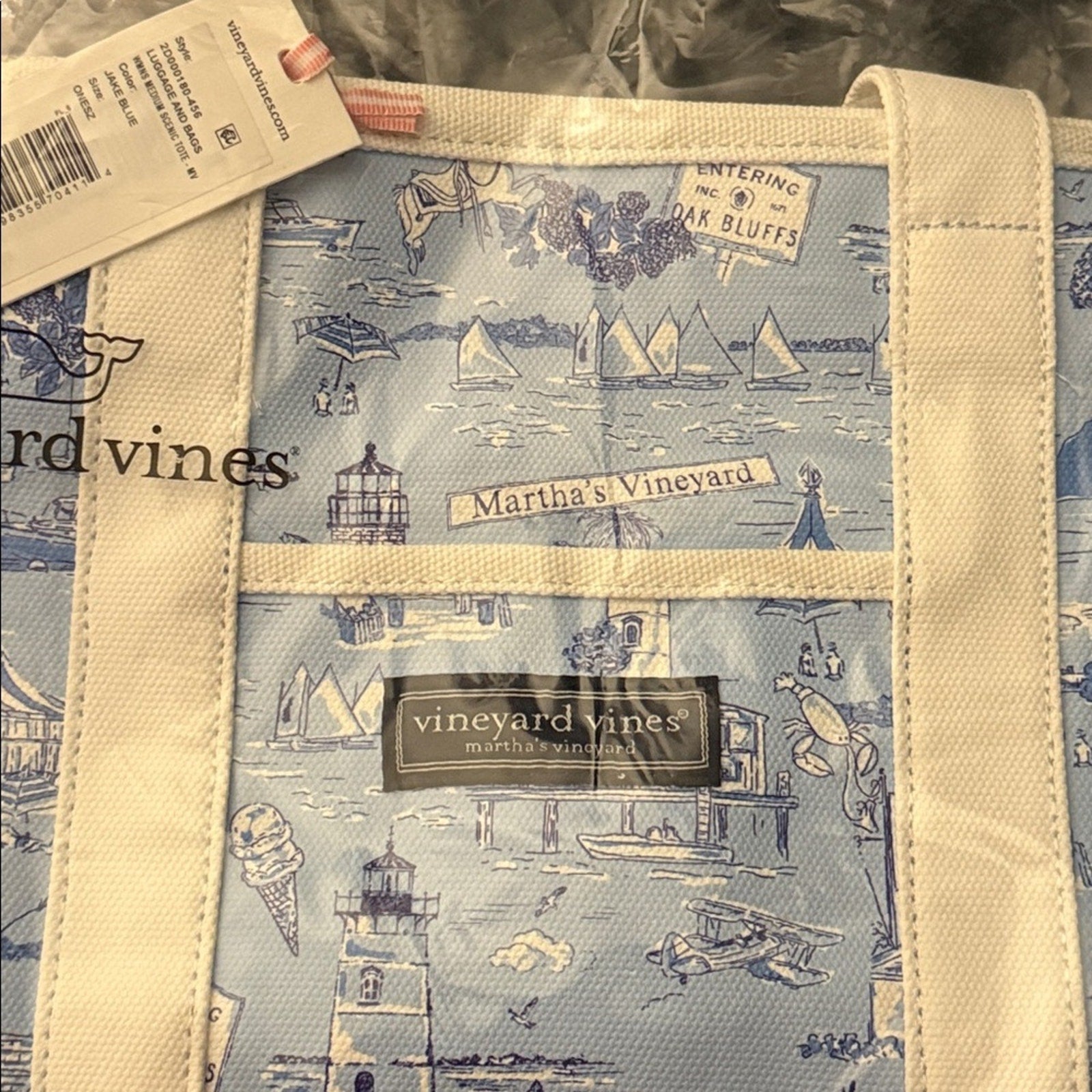 NEW Vineyards Vines Martha's Vineyard Scenic Medium Tote