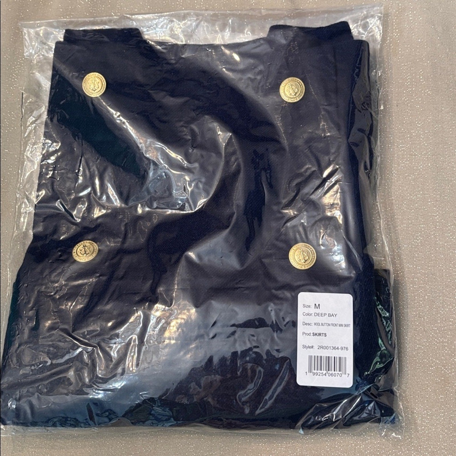 NWT Vineyards Vines Meg wool Mini Skirt - size M
