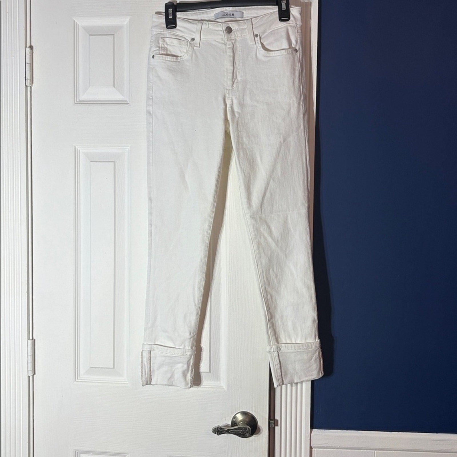 Joe’s Jeans Clean Cuffed White Cropped - 27