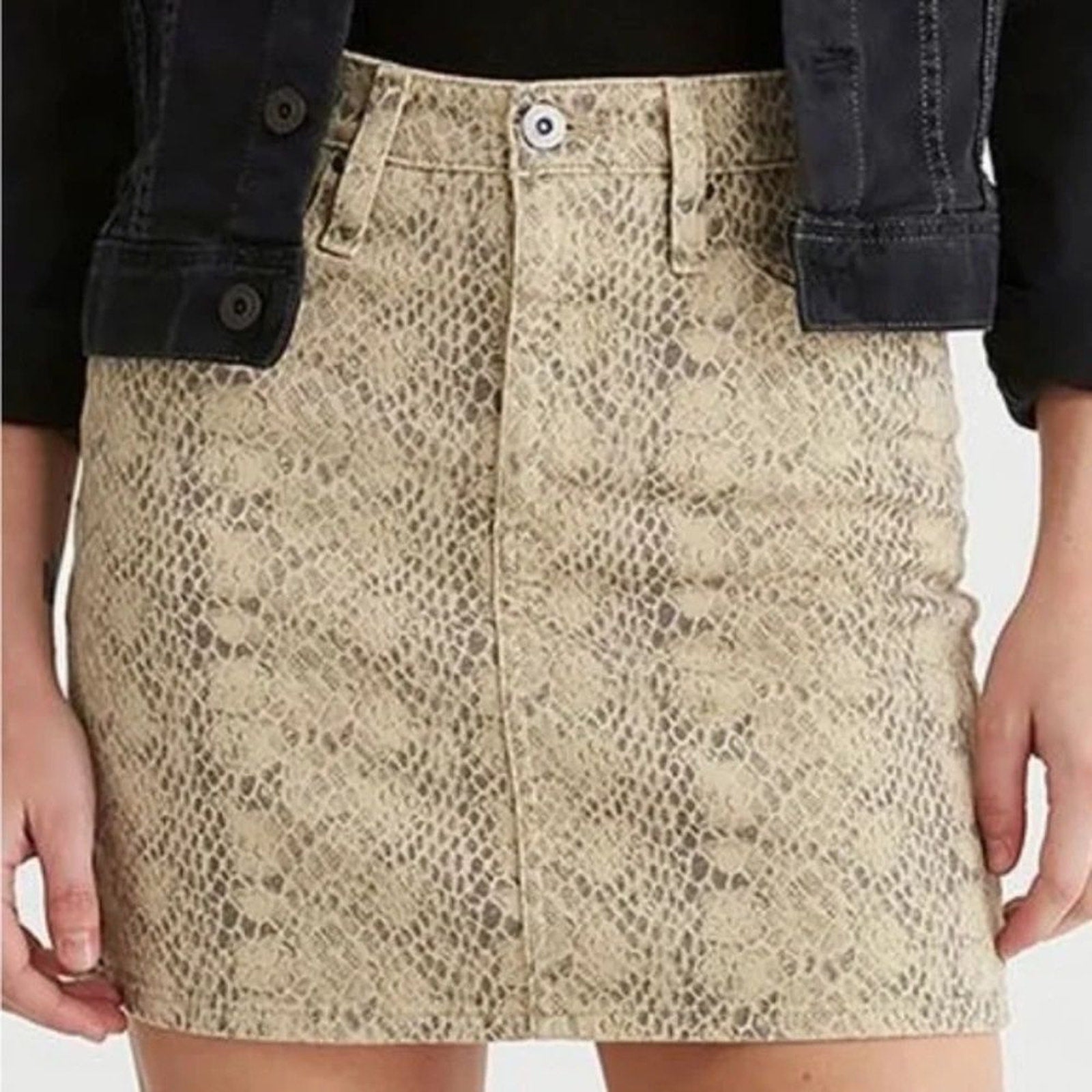 NEW AG Adriano Goldschmied 290700 Women's Vera Skirt, Silk Python Fresh Sand- 25
